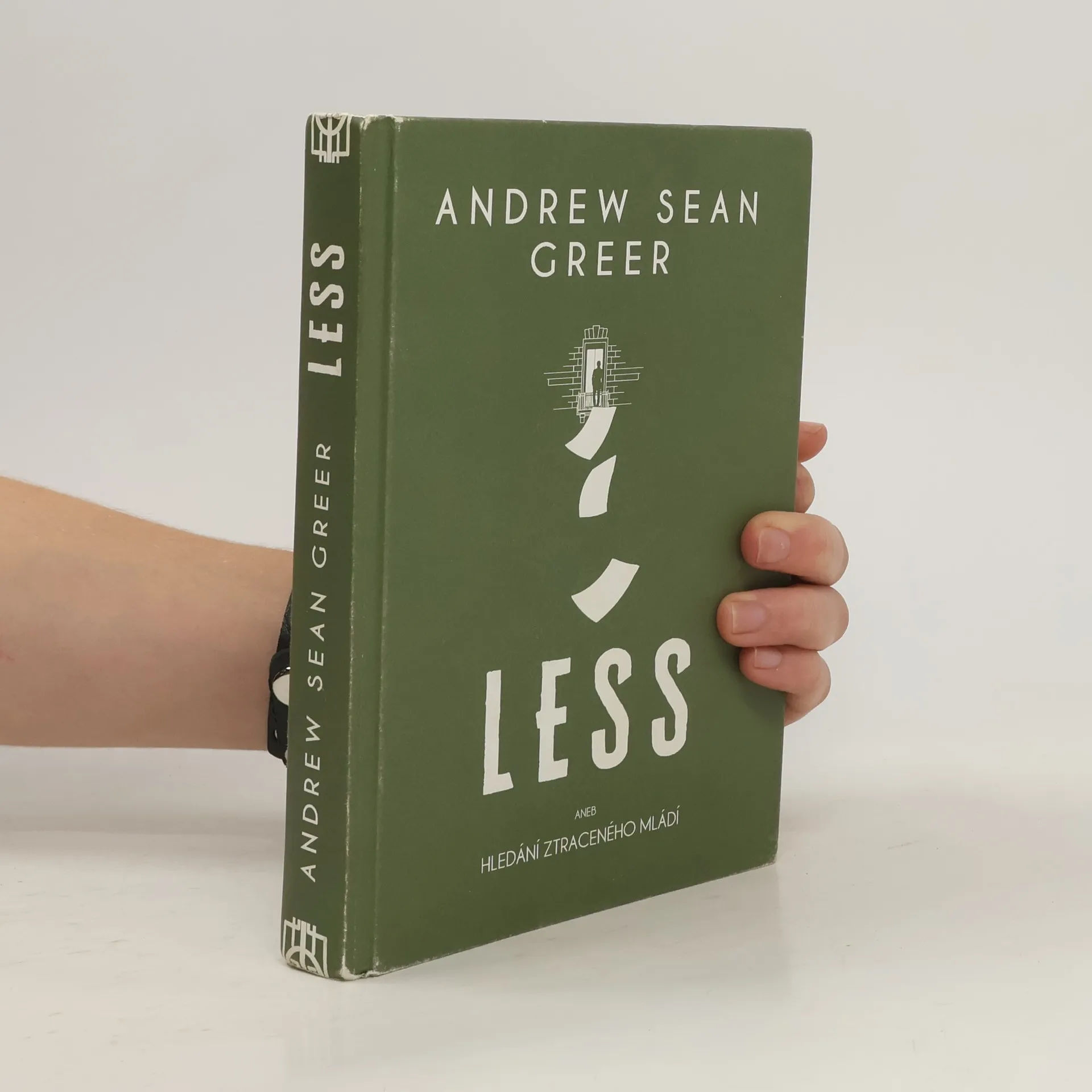 Less, aneb, Hledání ztraceného mládí | Book | Andrew Sean Greer | CS