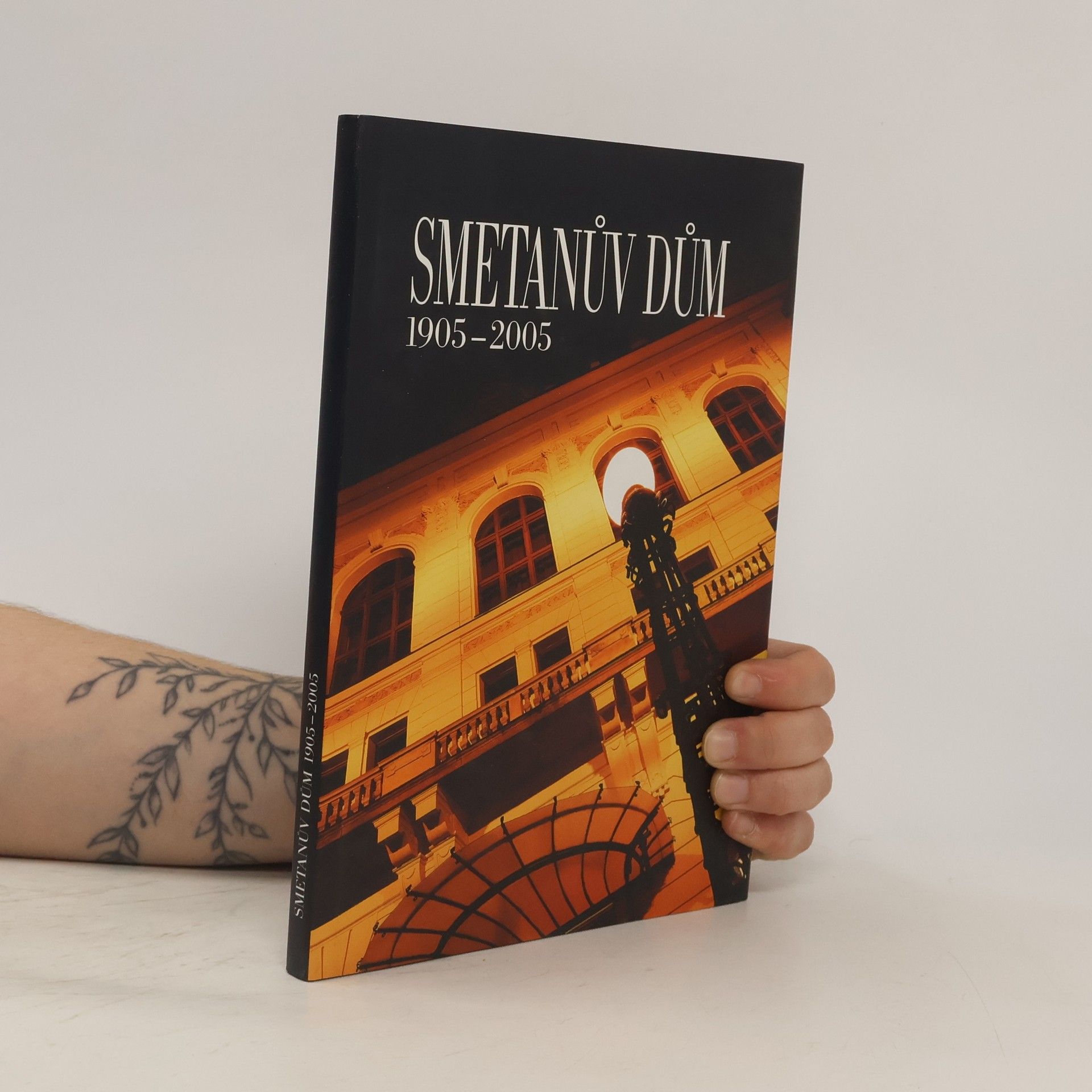 Jindřich Lněnička Smetanův dům 1905-2005
