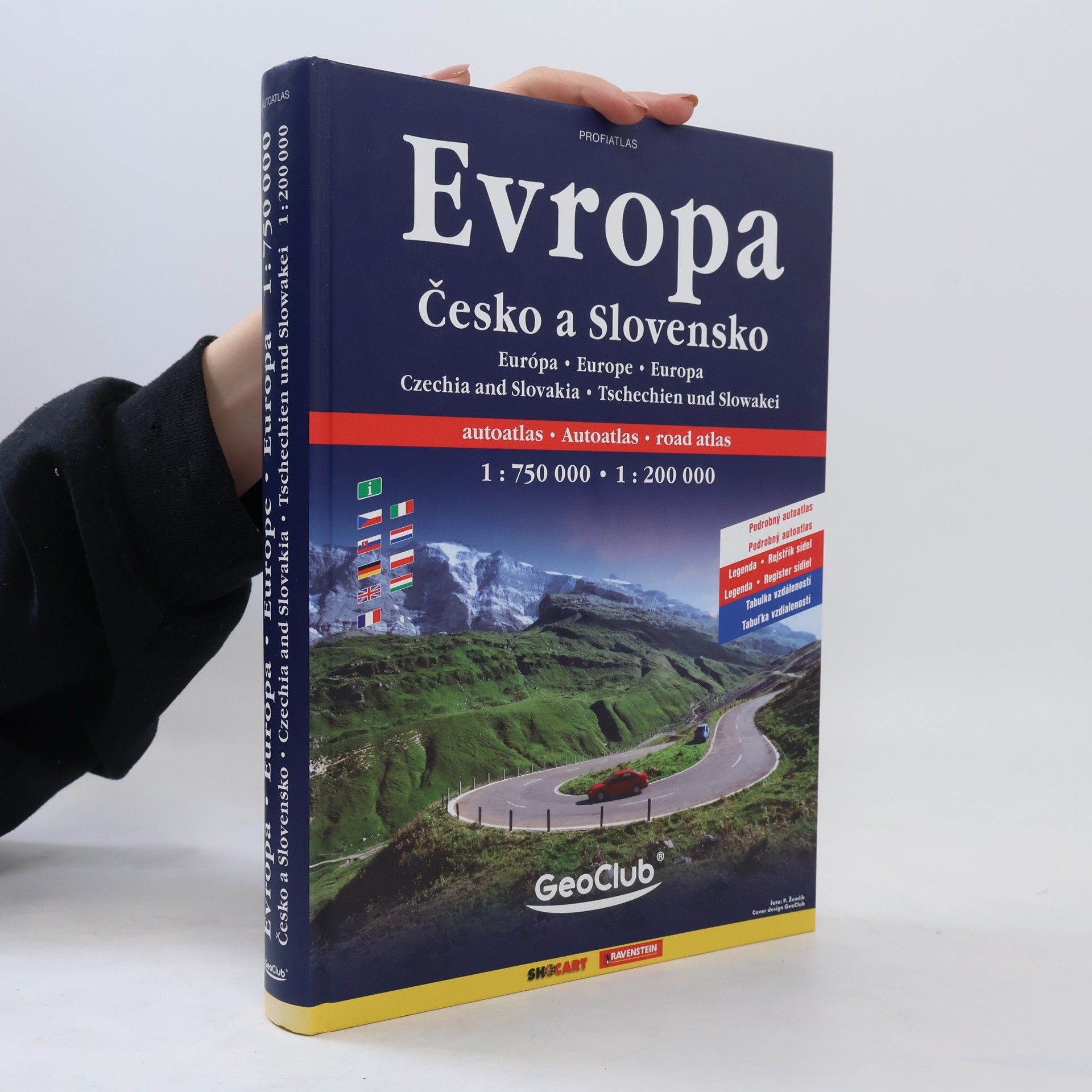 Collective Evropa, Česko a Slovensko: autoatlas Evropa 1:750 000, Česko a Slovensko 1:200 000