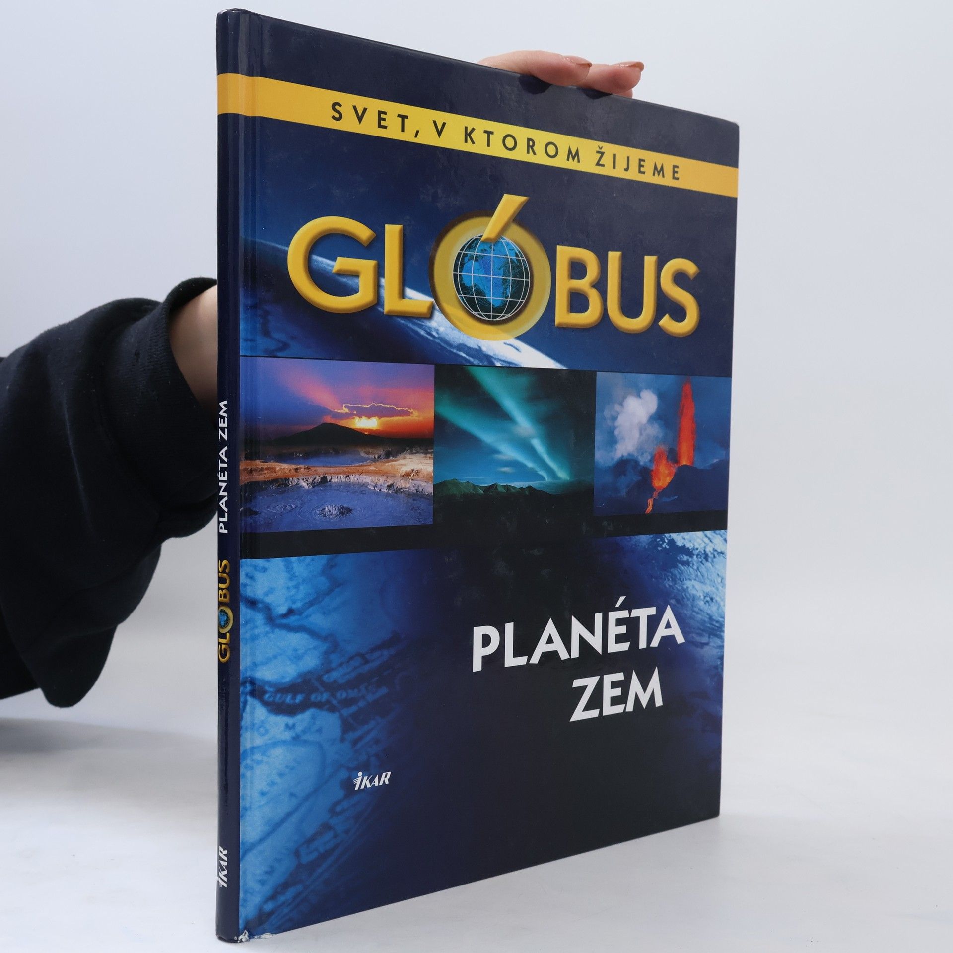 Autorenkollektiv Svet, v ktorom žijeme, Glóbus, Planéta Zem