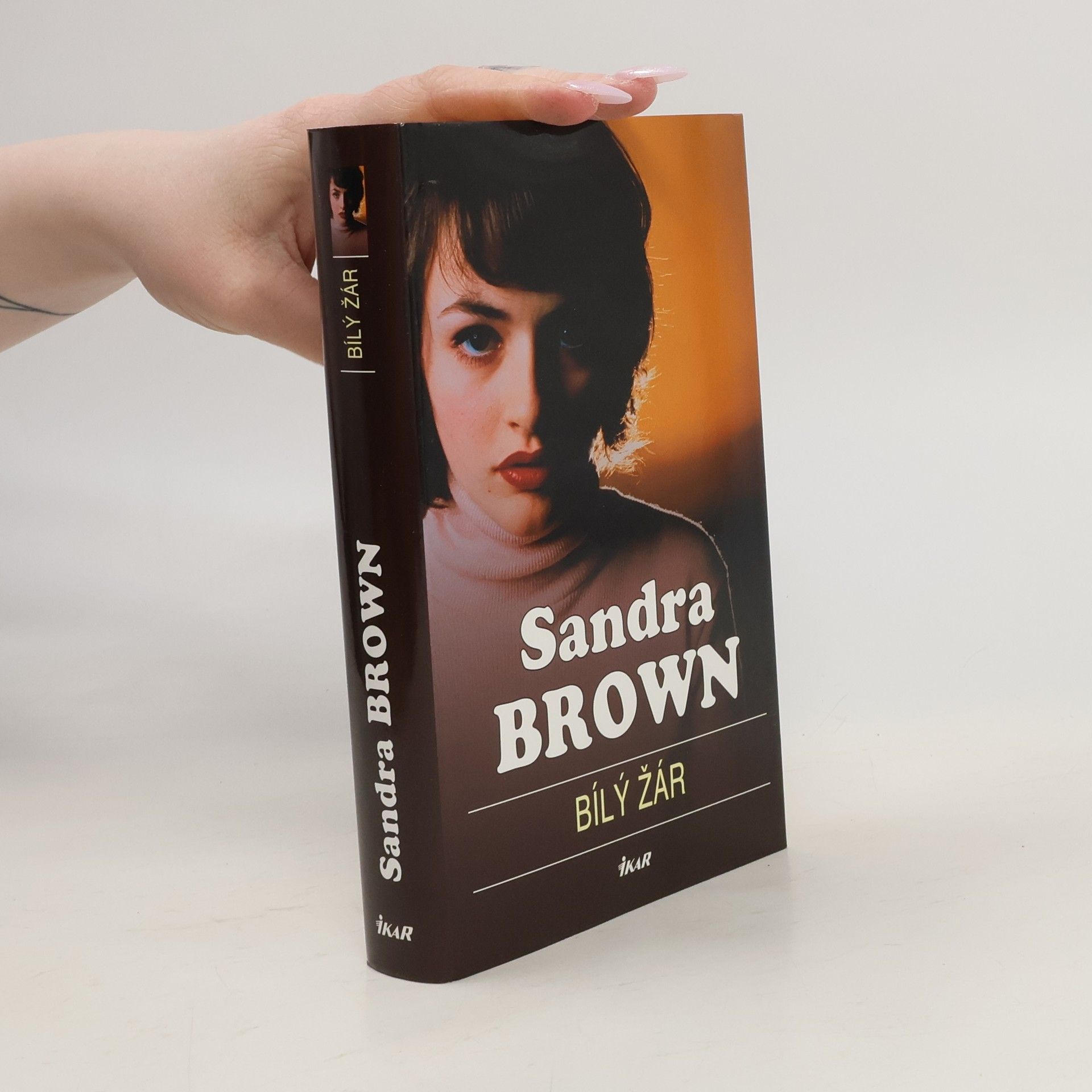 Sandra Brown Bílý žár