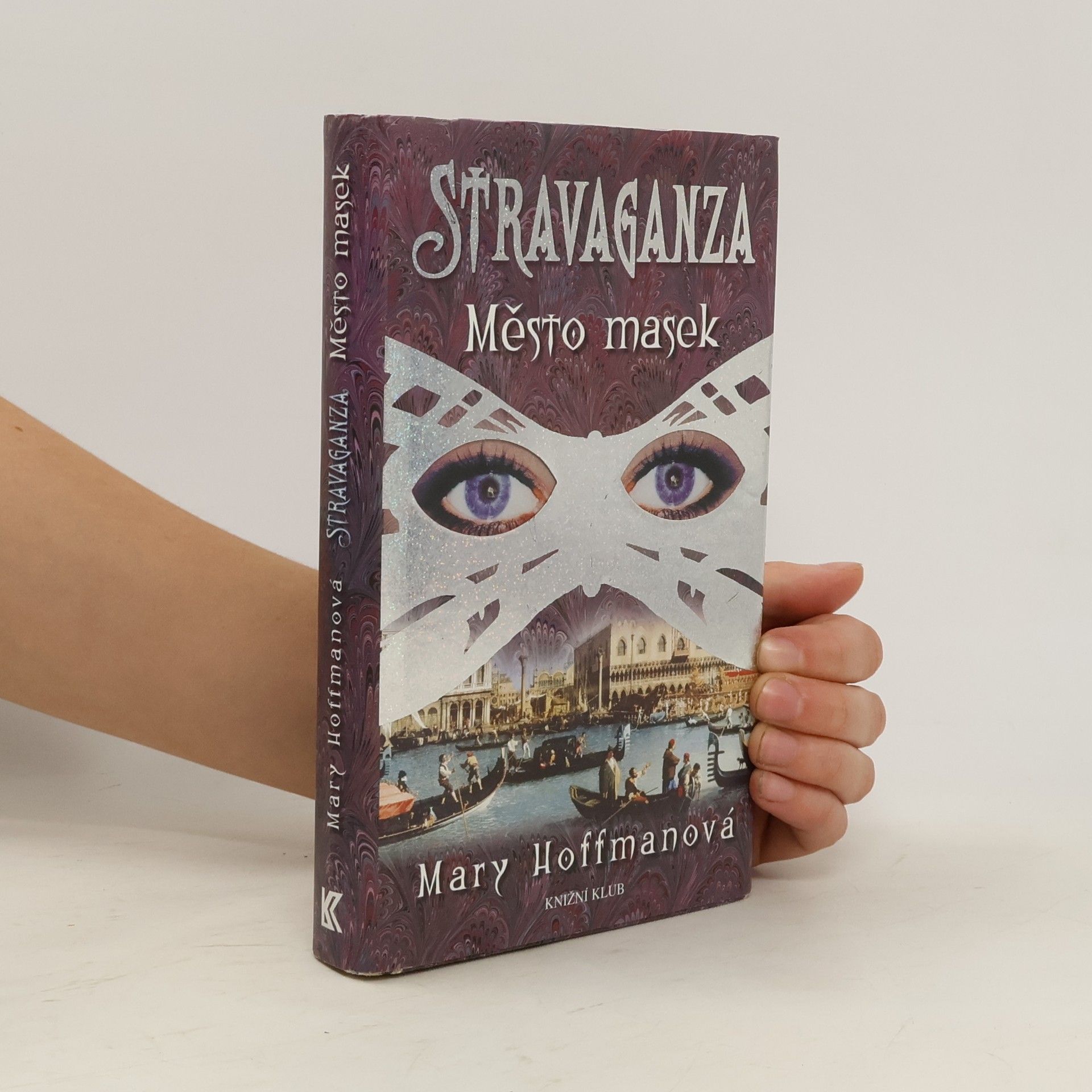 Mary Hoffman Stravaganza. Město masek