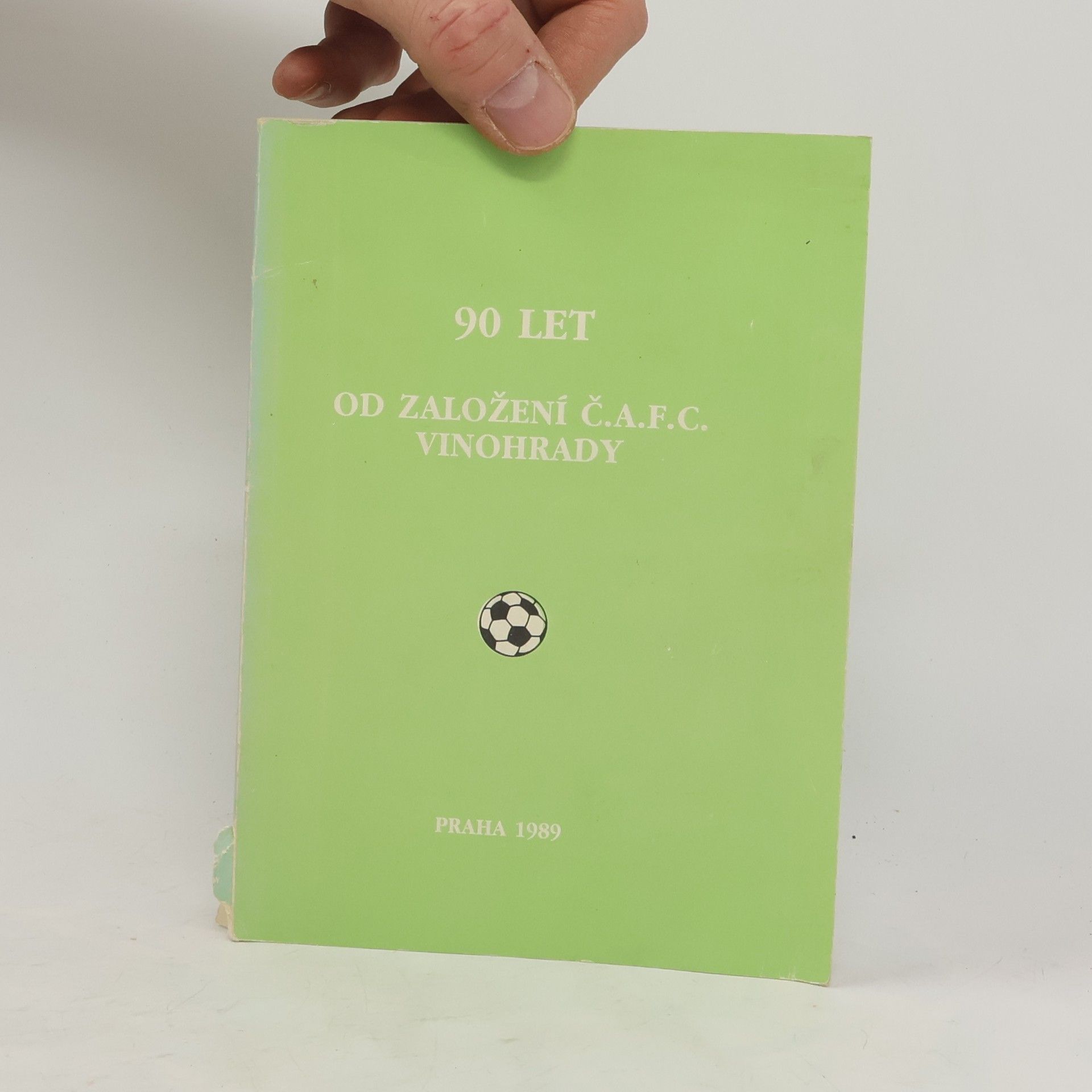 AA.VV. 90. let od založení Č.A.F.C. Vinohrady