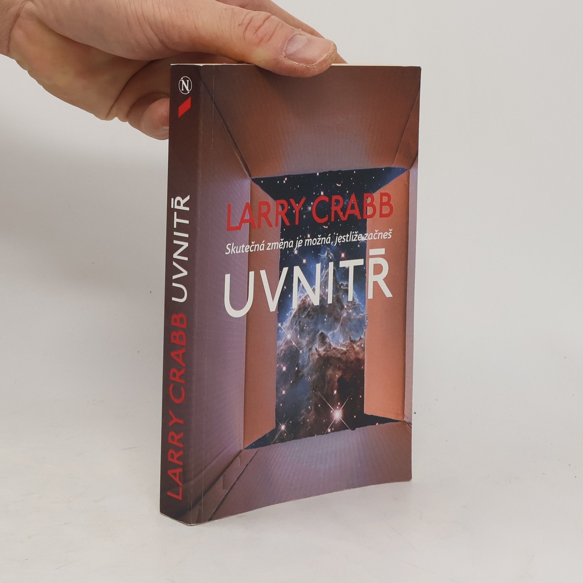 Lawrence J. Crabb Uvnitř