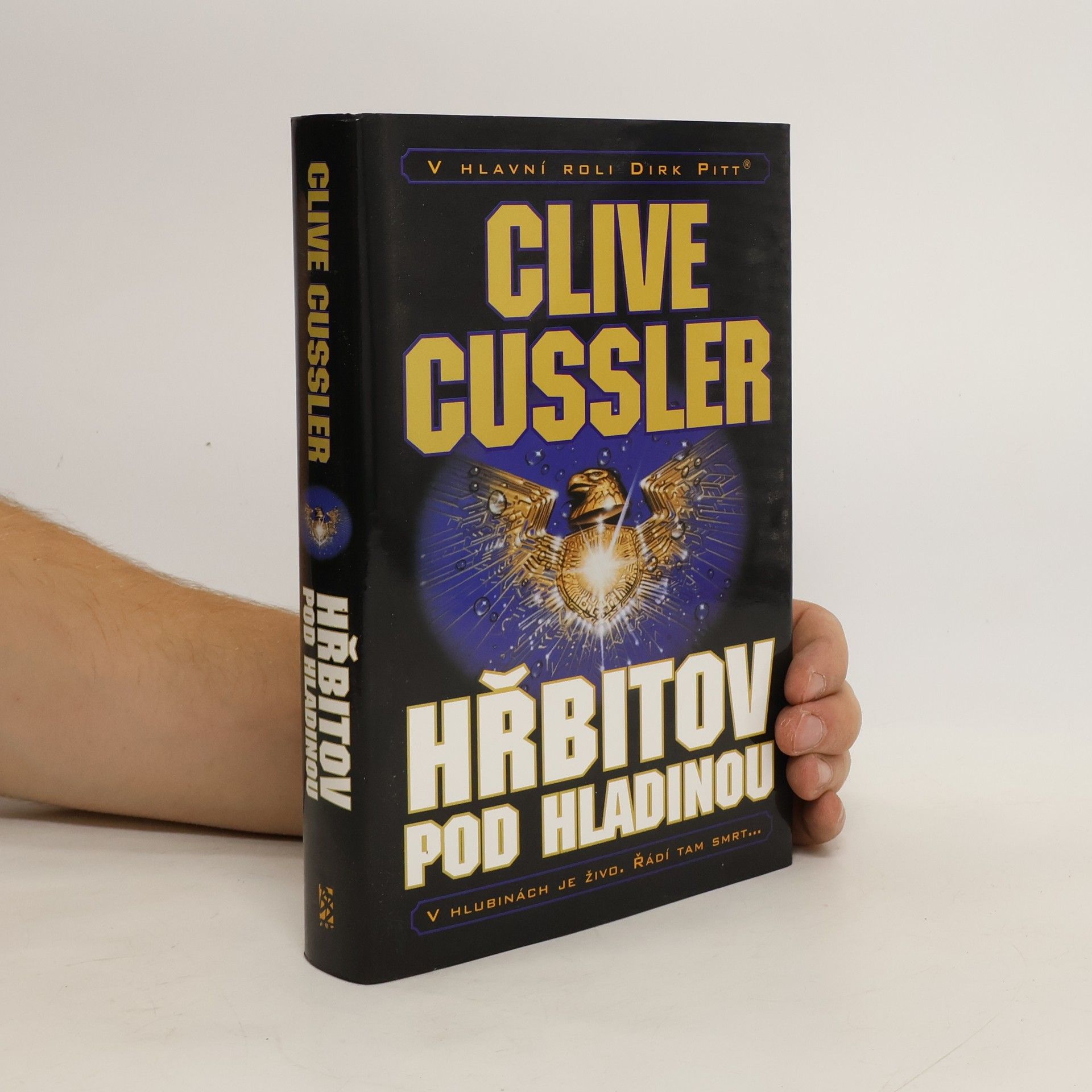 Clive Cussler Hřbitov pod hladinou