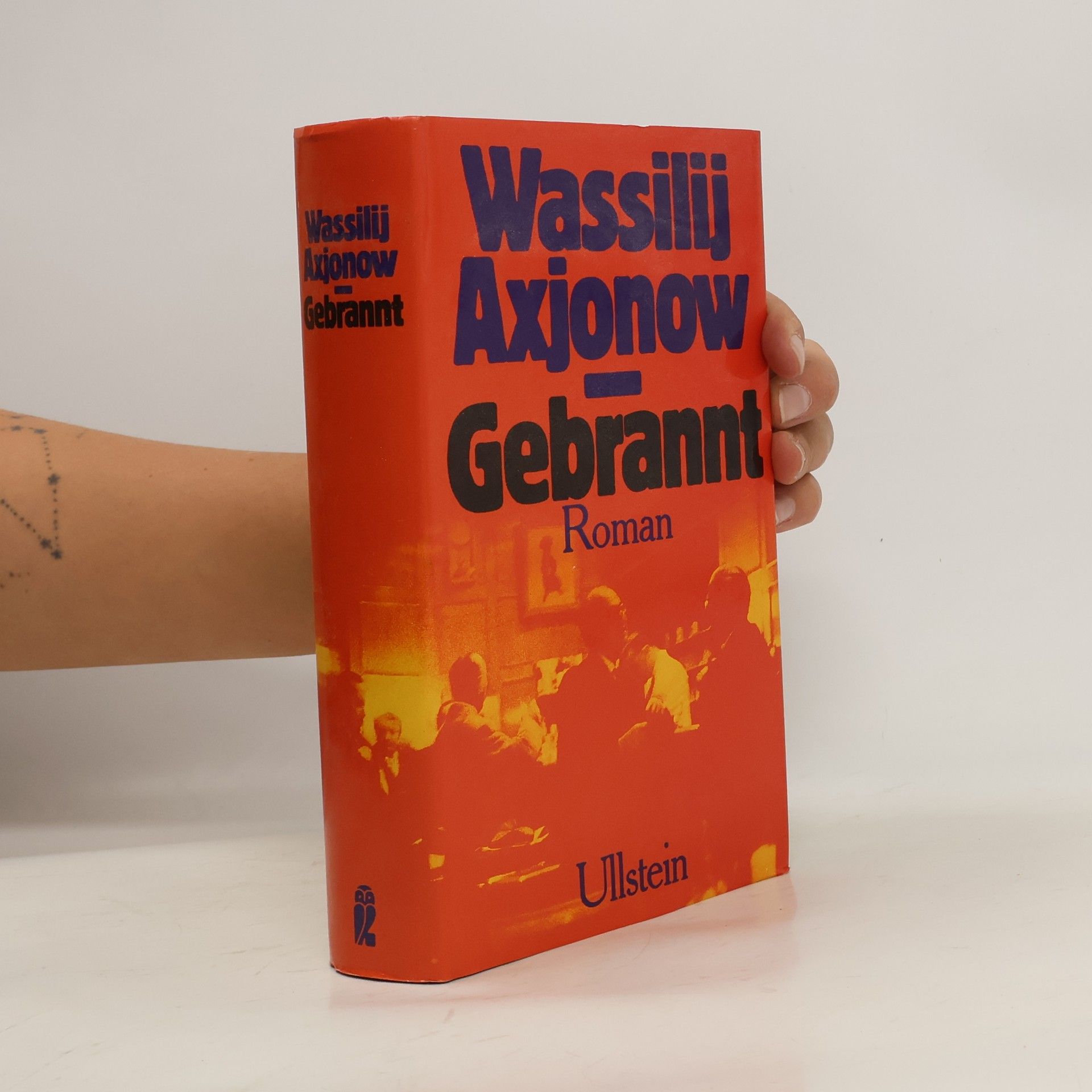Vasilij Pavlovič Aksjonov Gebrannt