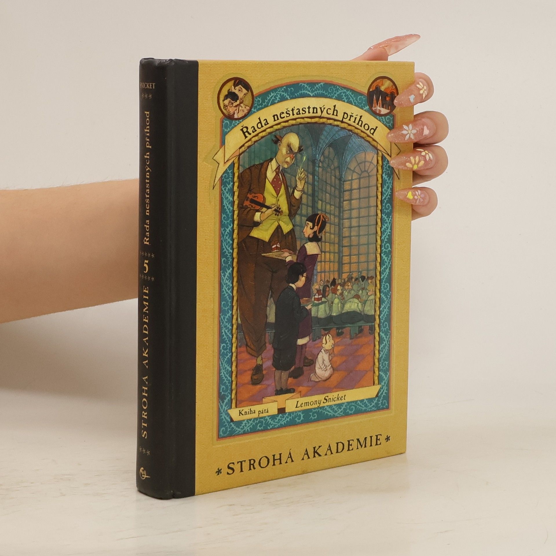 Lemony Snicket Řada nešťastných příhod 5. Strohá akademie