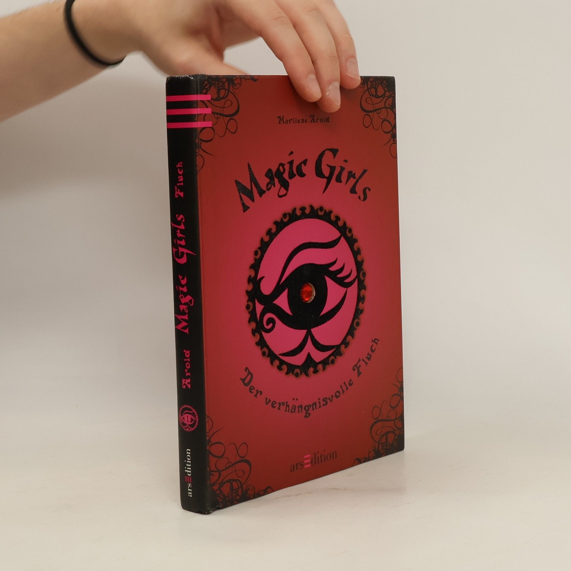 MArliese Aroldová  Magic Girls: Der verhängnisvolle Fluch