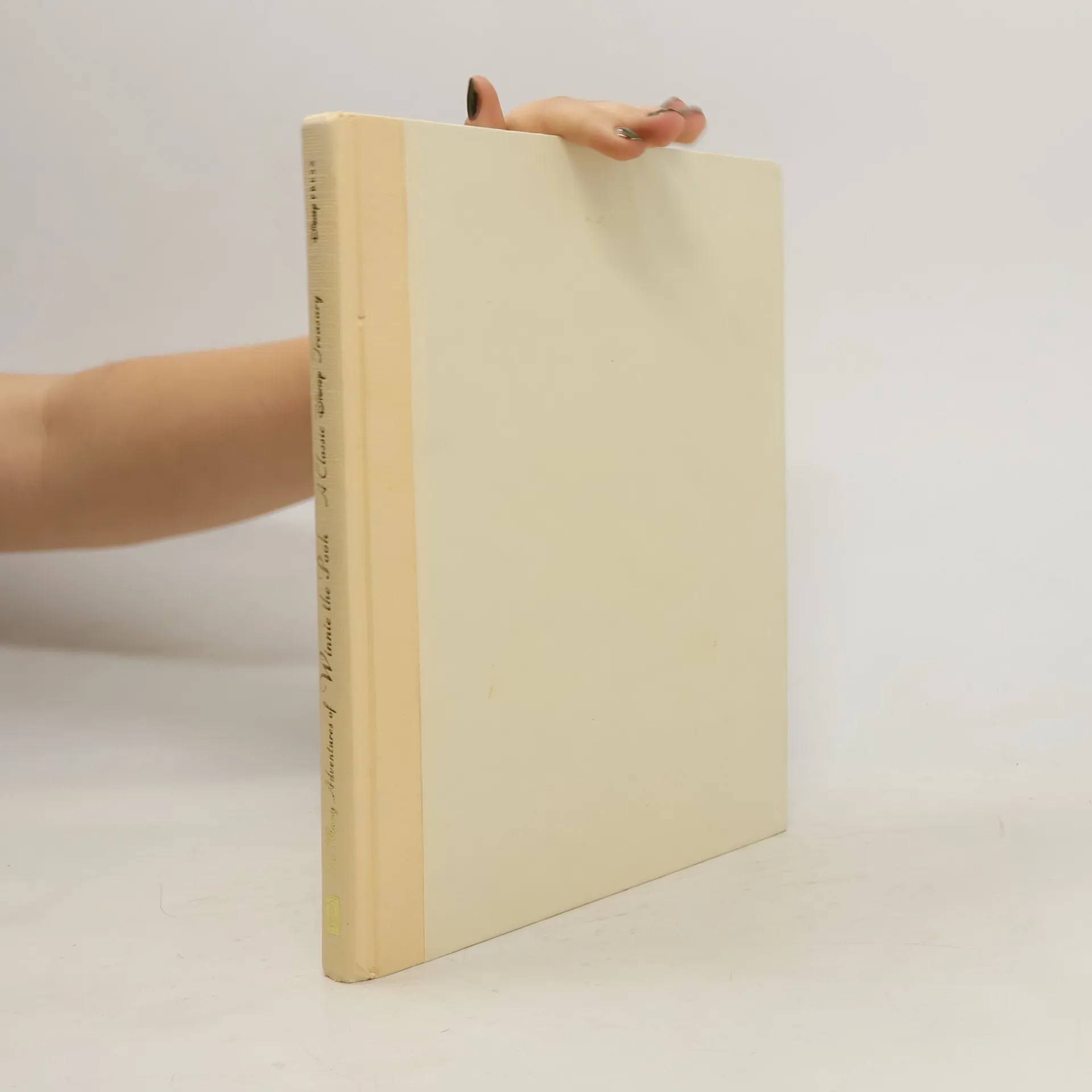 The Many Adventures of Winnie the Pooh. A Classic Disney Treasury | Book | Hardcover | Disneys Walt | EN