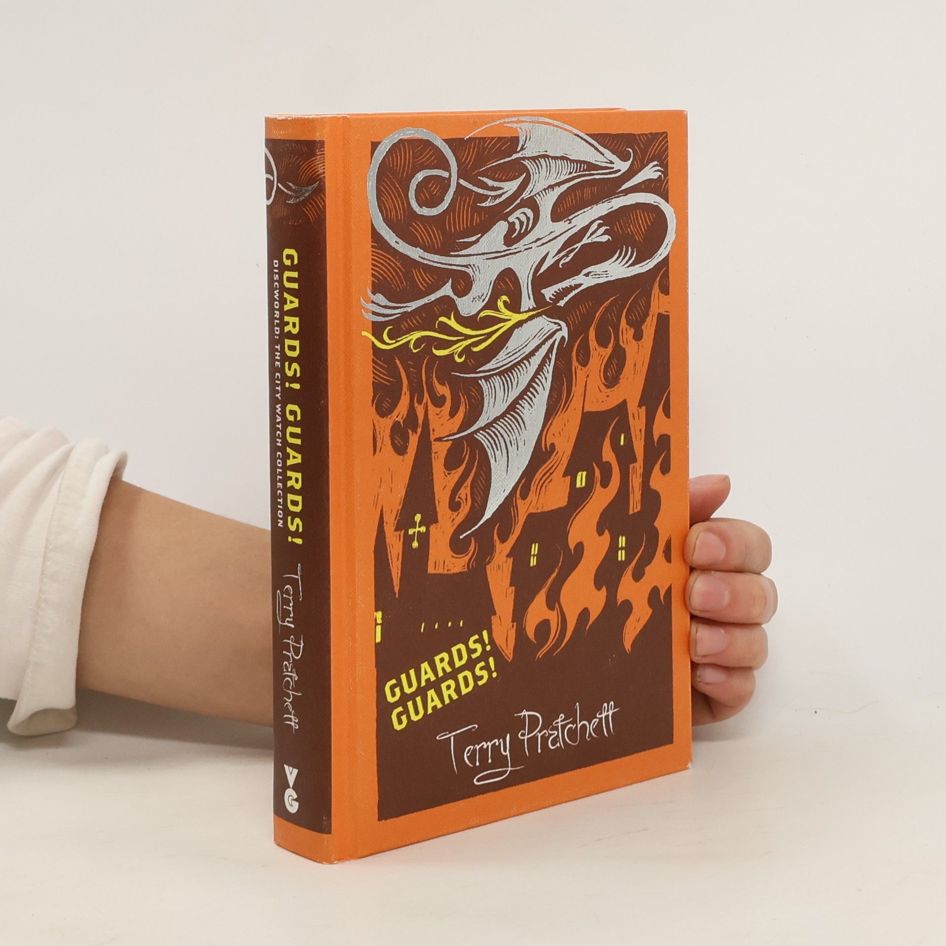 Terry Pratchett Guards! Guards!