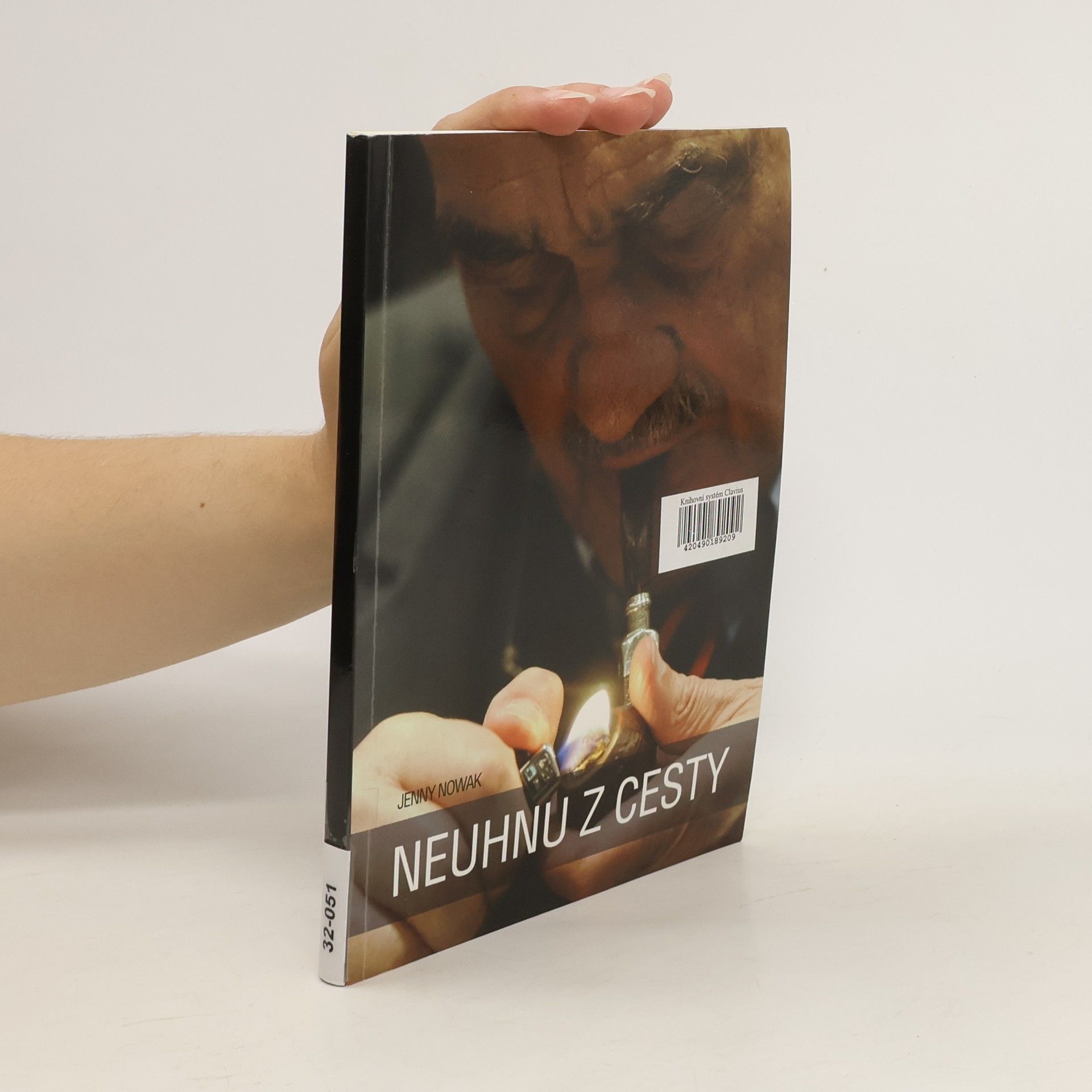 Jenny Nowak Neuhnu z cesty