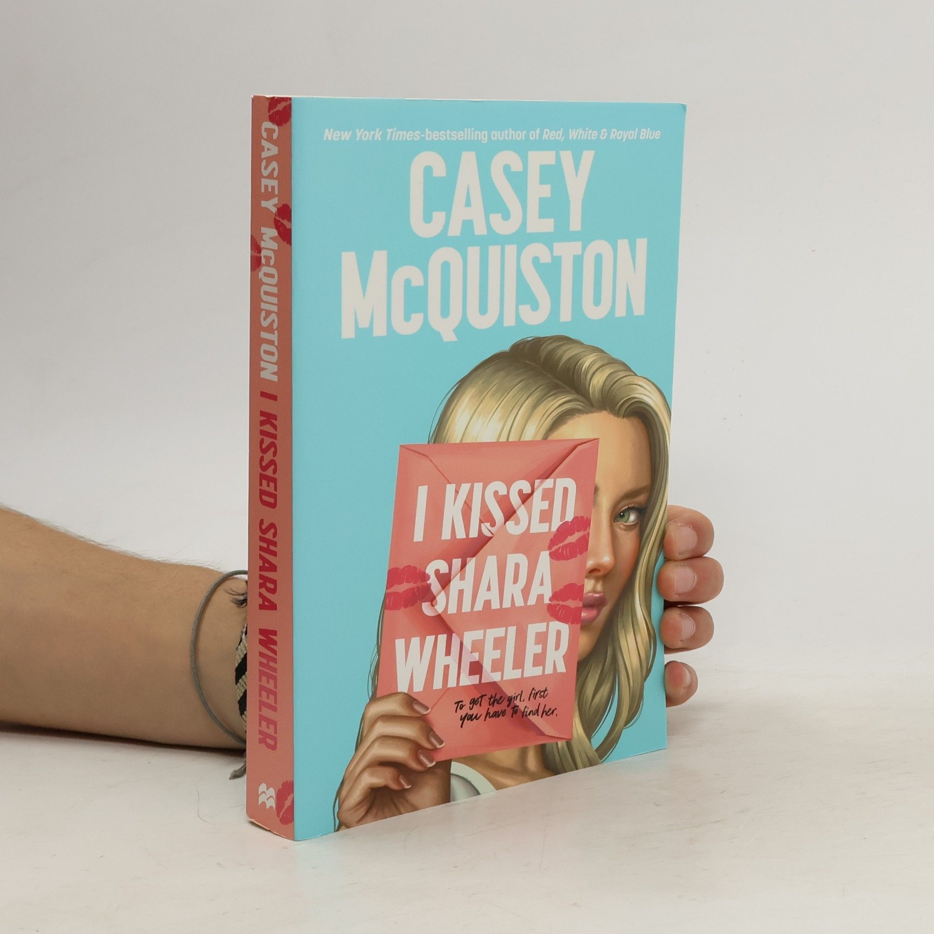 Casey McQuiston I Kissed Shara Wheeler