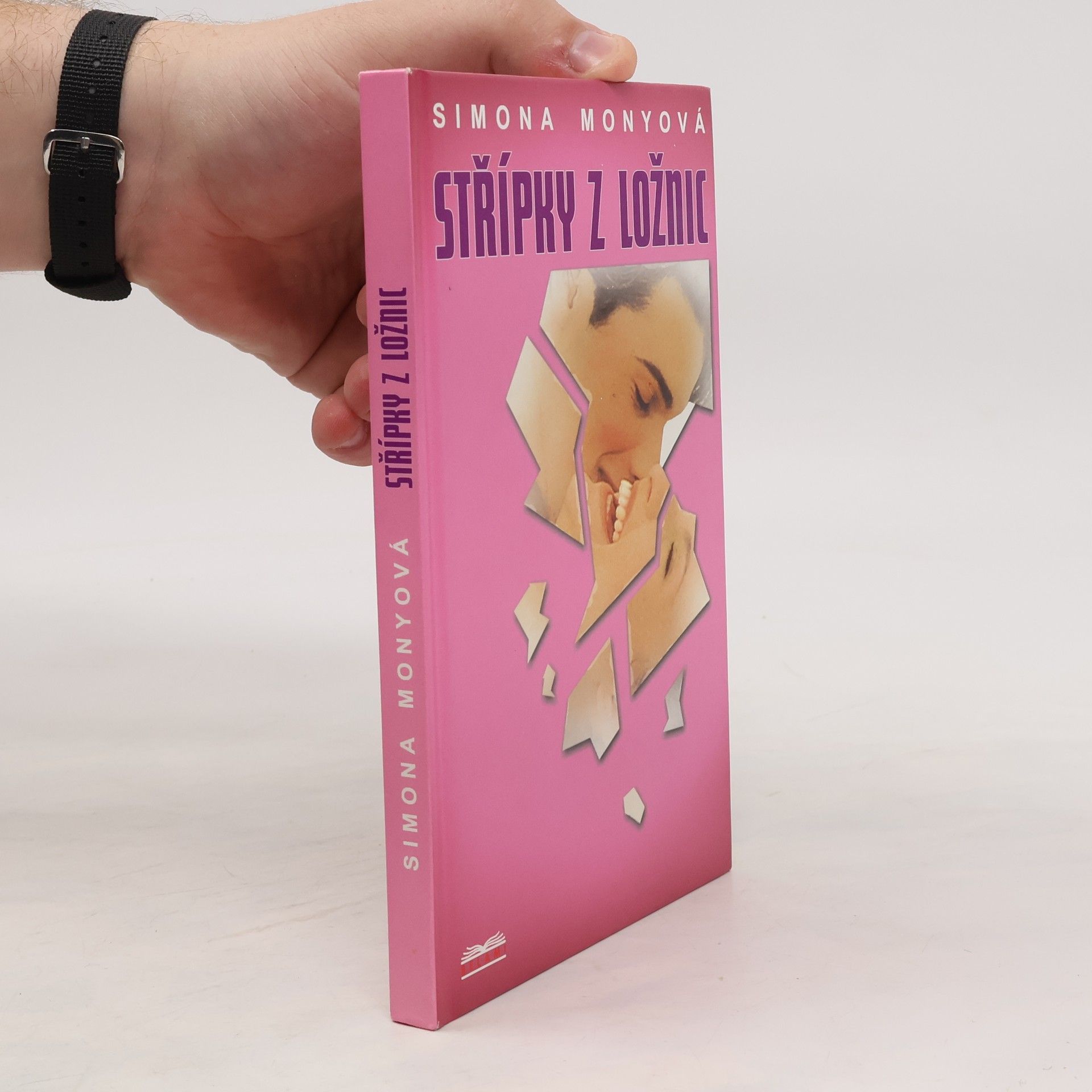 Simona Monyová Střípky z ložnic