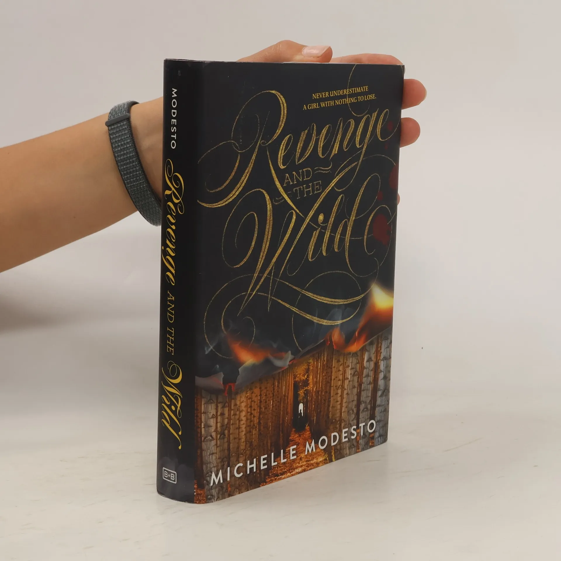 Revenge and the Wild | Book | Hardcover | Michelle Modesto | EN