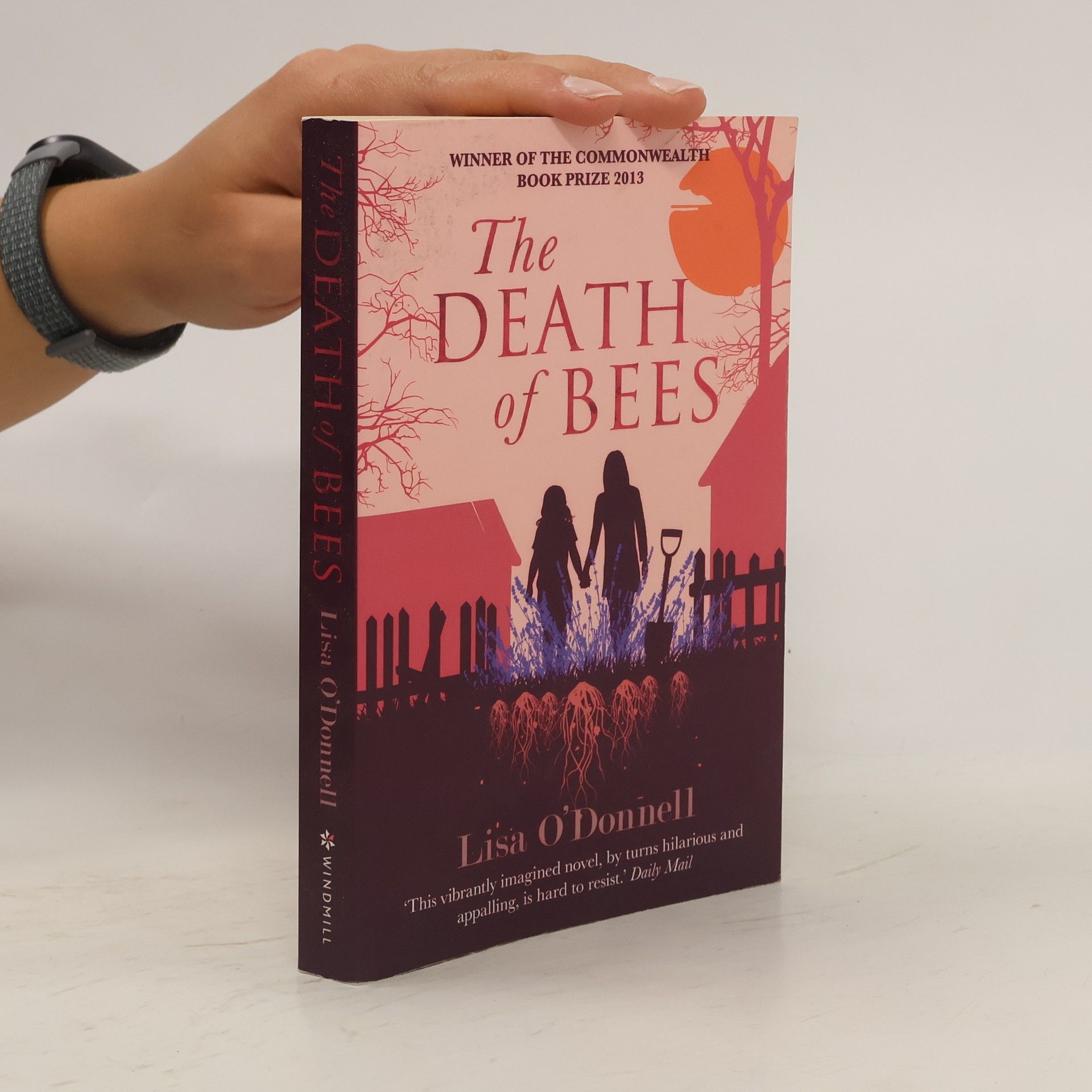 Lisa O'Donnell The Death of Bees