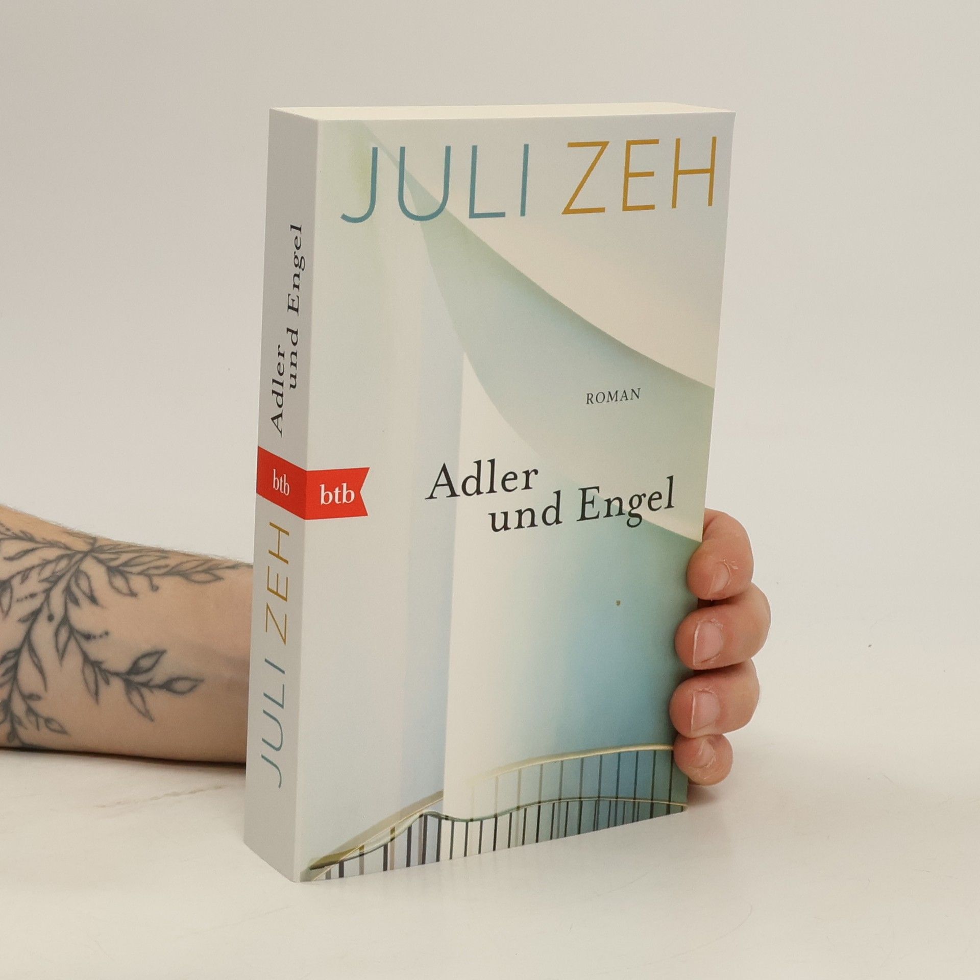 Juli Zeh Adler und Engel: Roman