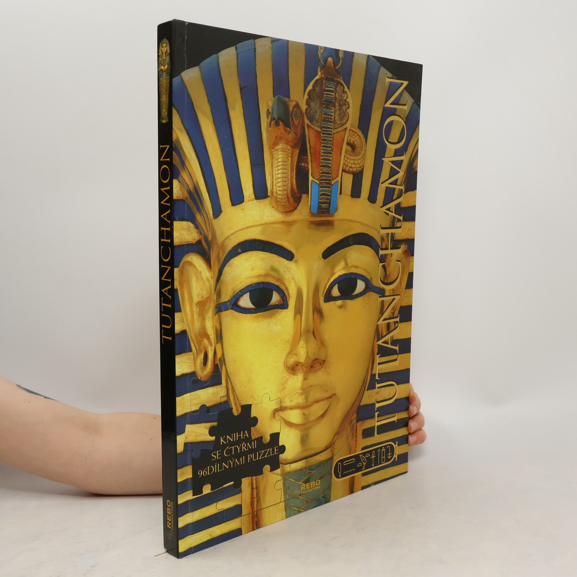 Niki Horin Tutanchamon : kniha se čtyřmi 96dílnými puzzle