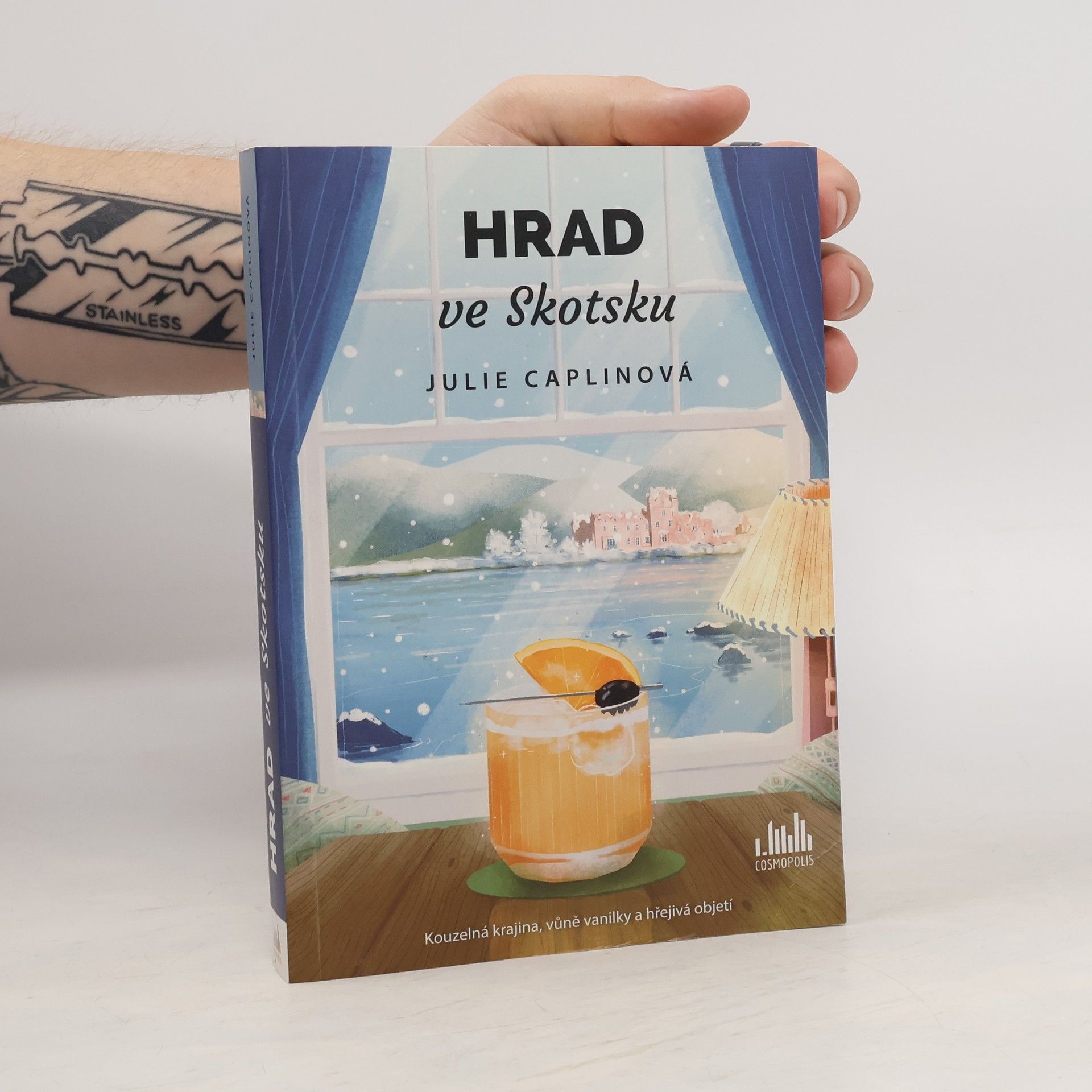 Julie Caplin Hrad ve Skotsku