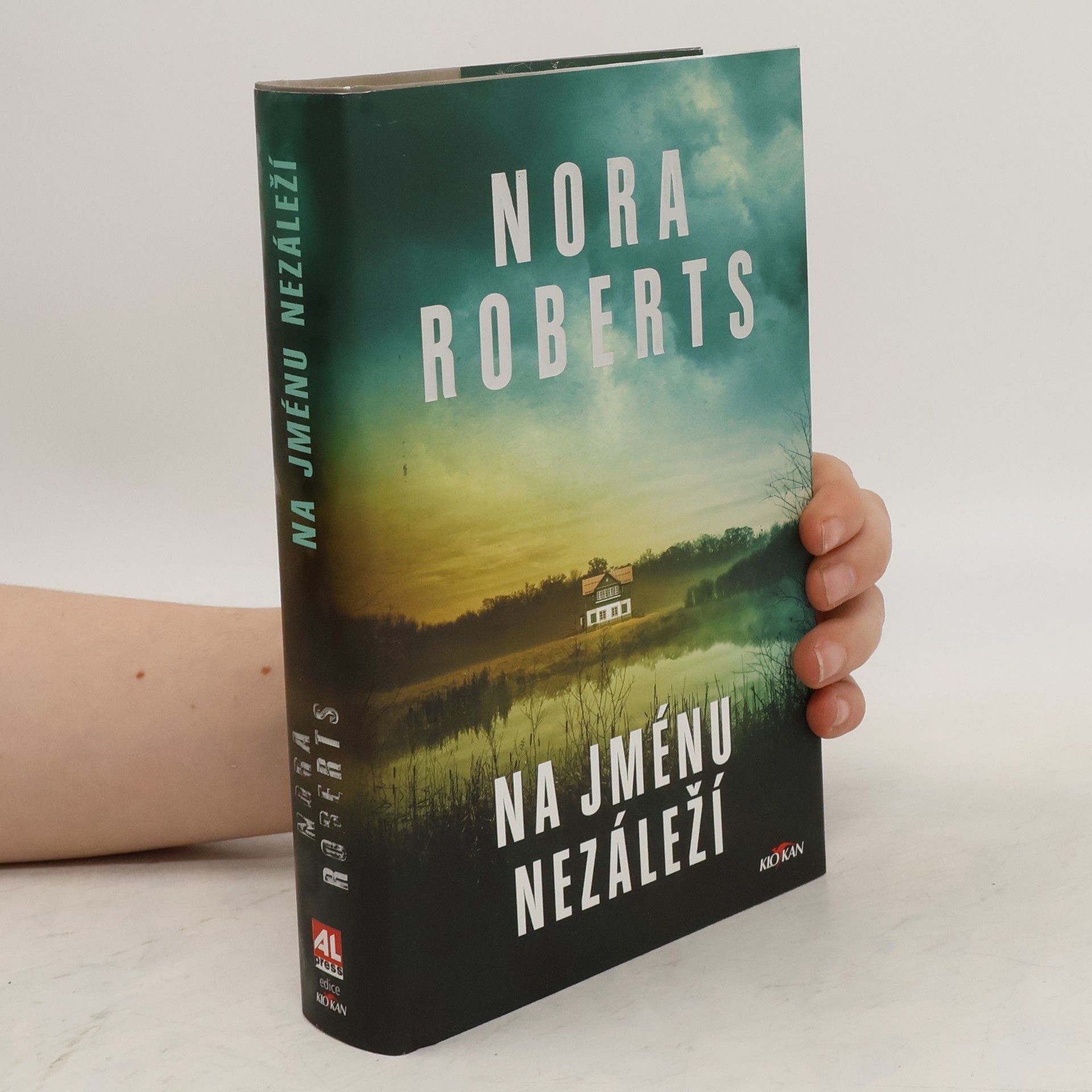 Nora Roberts Na jménu nezáleží