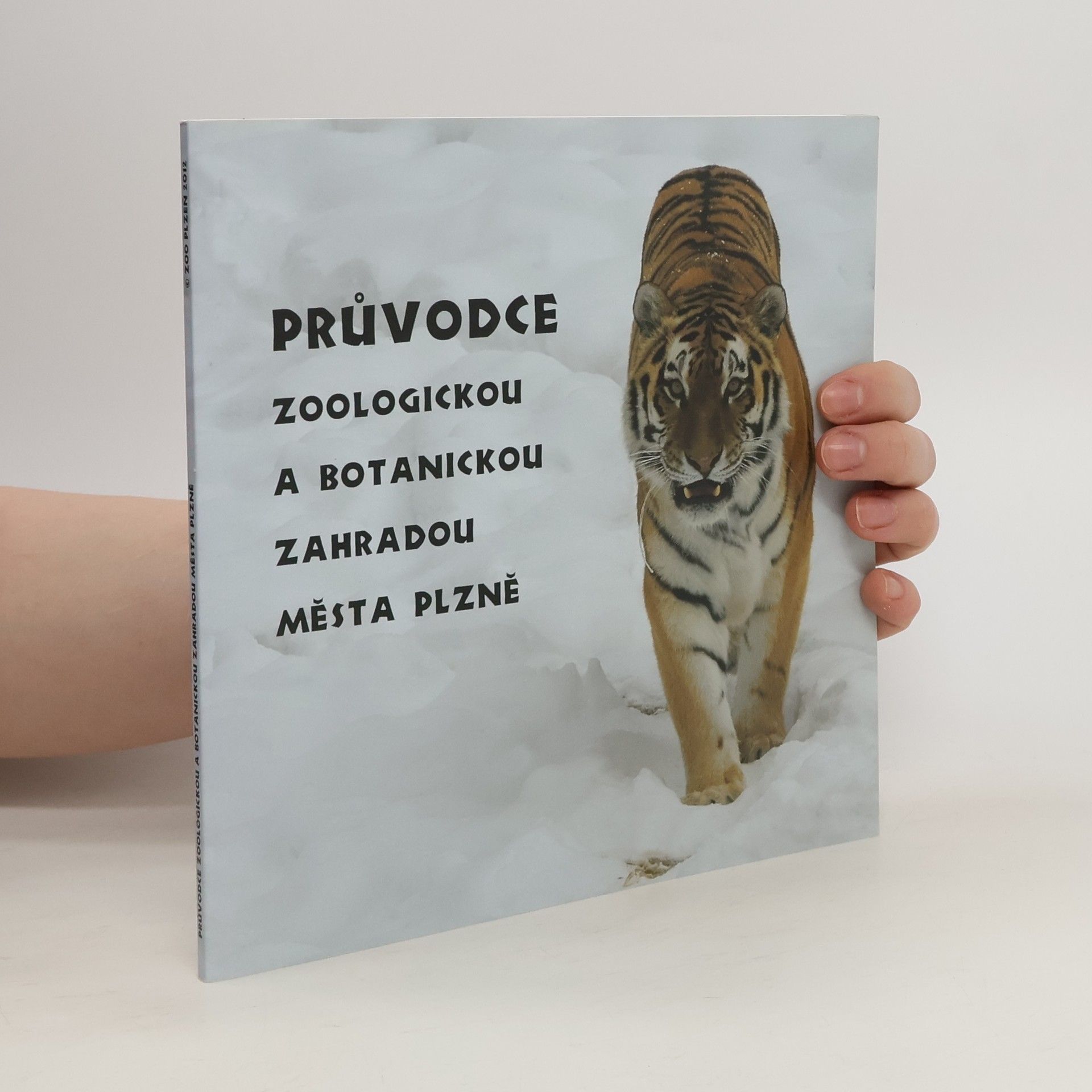 Martin Vobruba Průvodce zoologickou a botanickou zahradou města Plzně