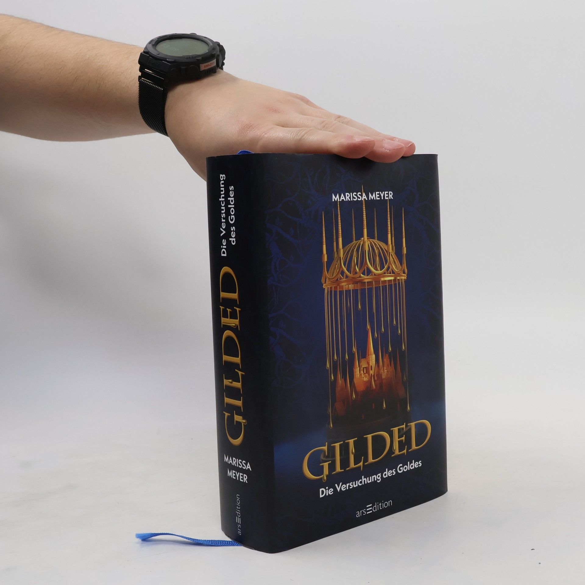 Marissa Meyer Gilded
