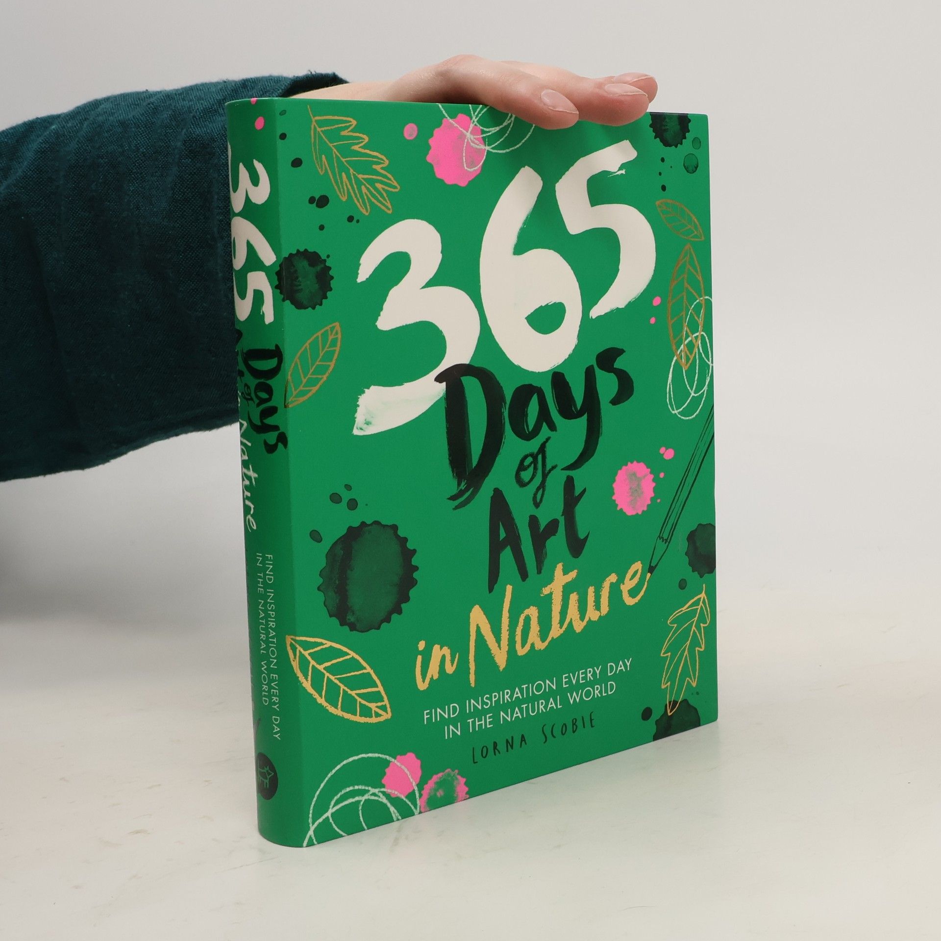 Lorna Scobie 365 Days of Art in Nature