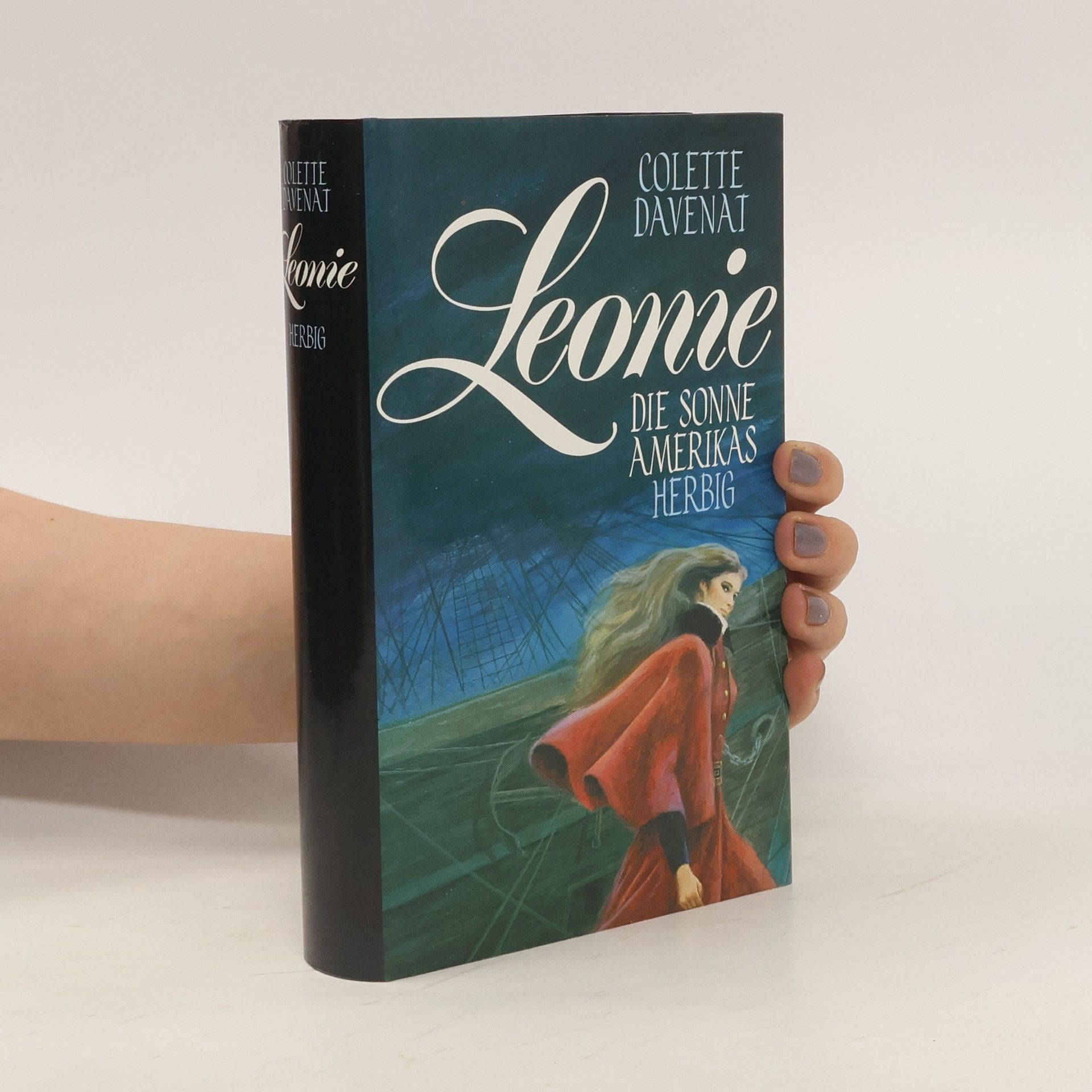 Colette Davenat Leonie