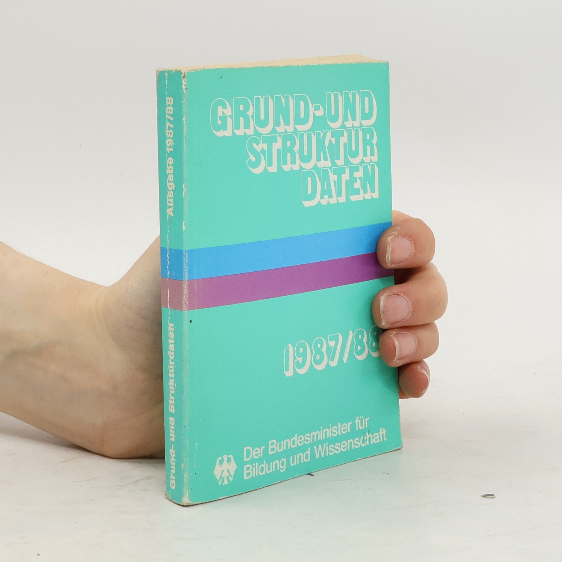 Collectif d'auteurs Grund- und Strukturdaten