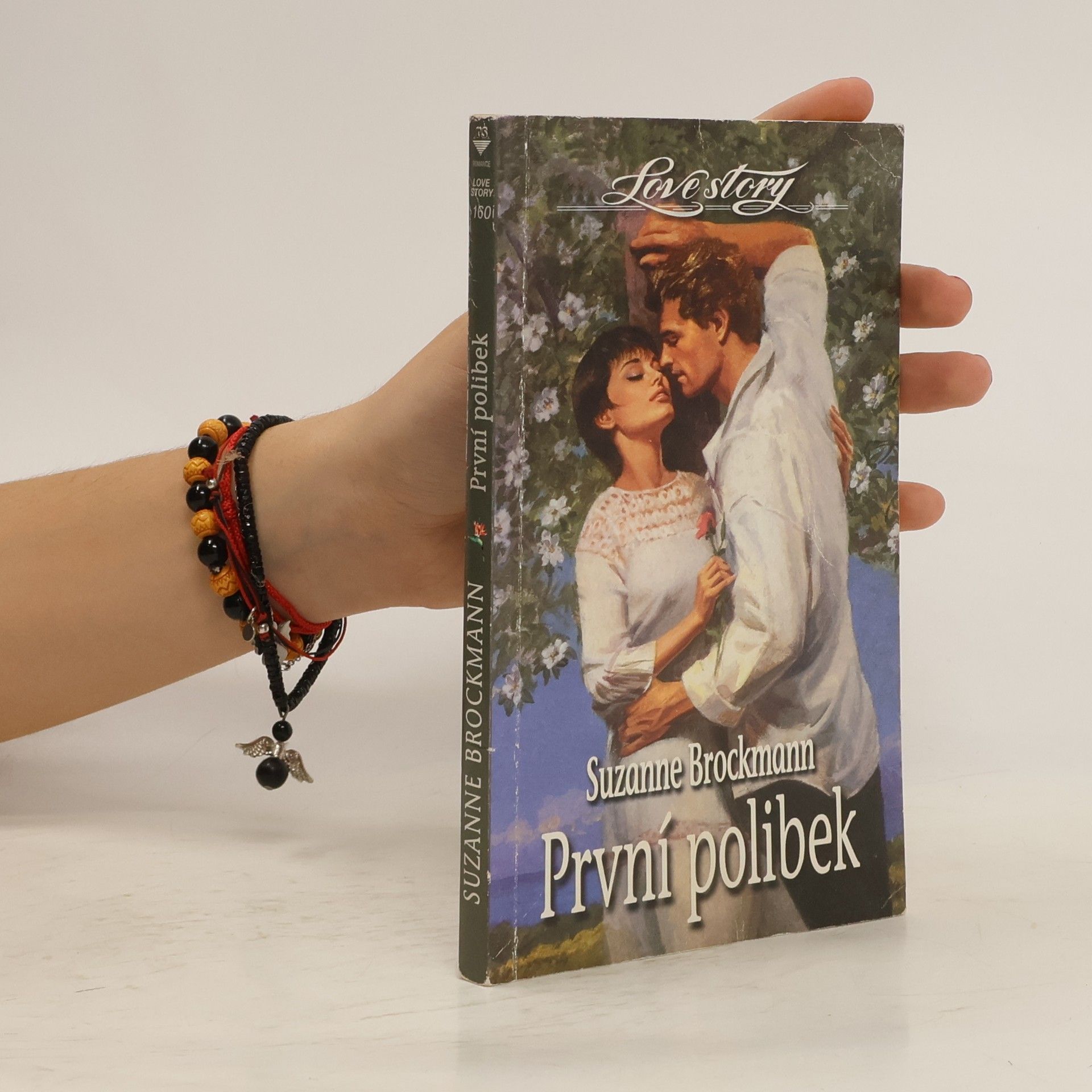 Suzanne Brockmann První polibek