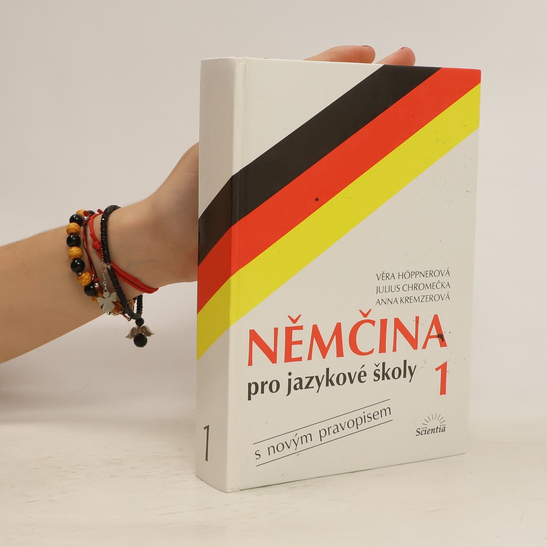 Věra Höppnerová Němčina pro jazykové školy. S novým pravopisem