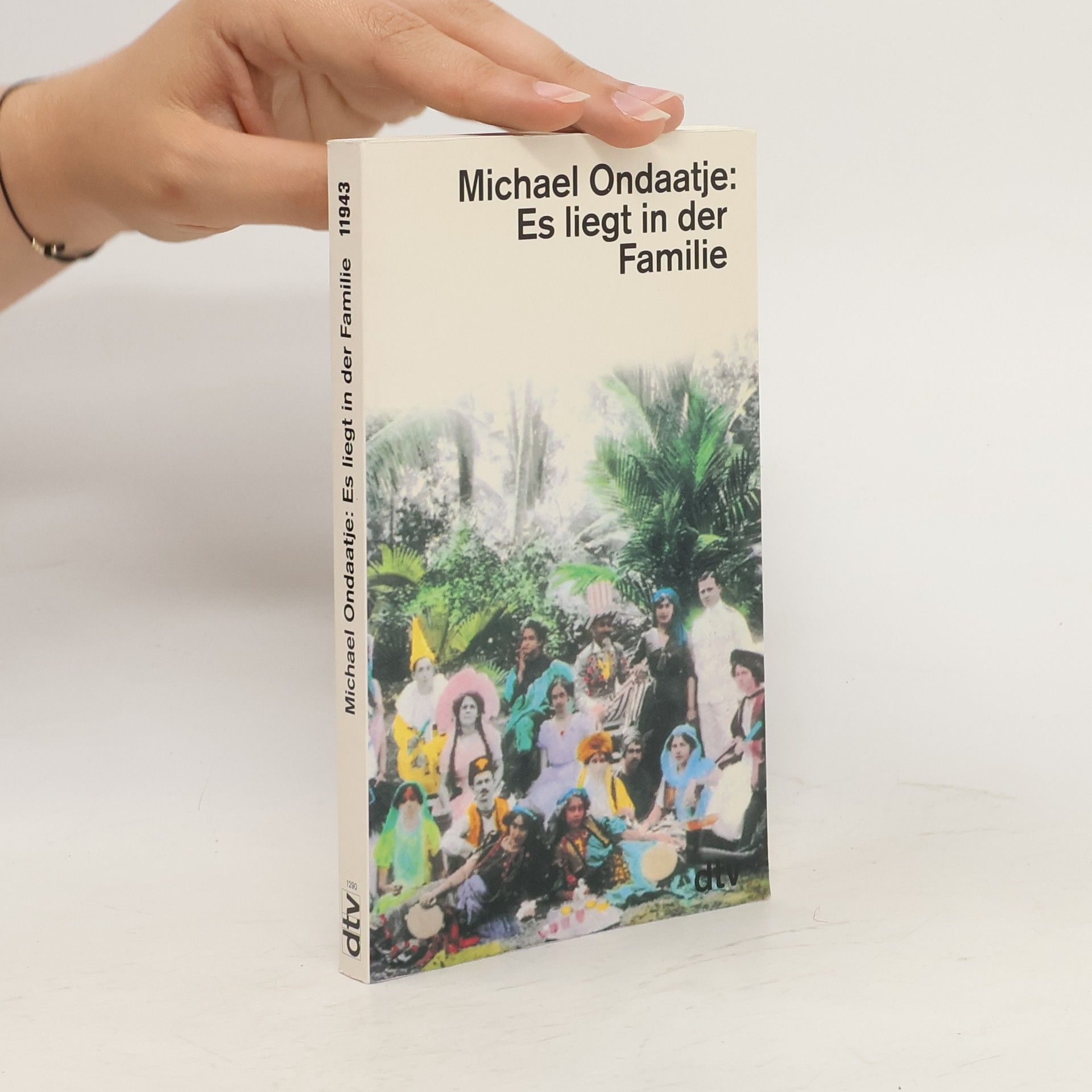Michael Ondaatje Es liegt in der Familie