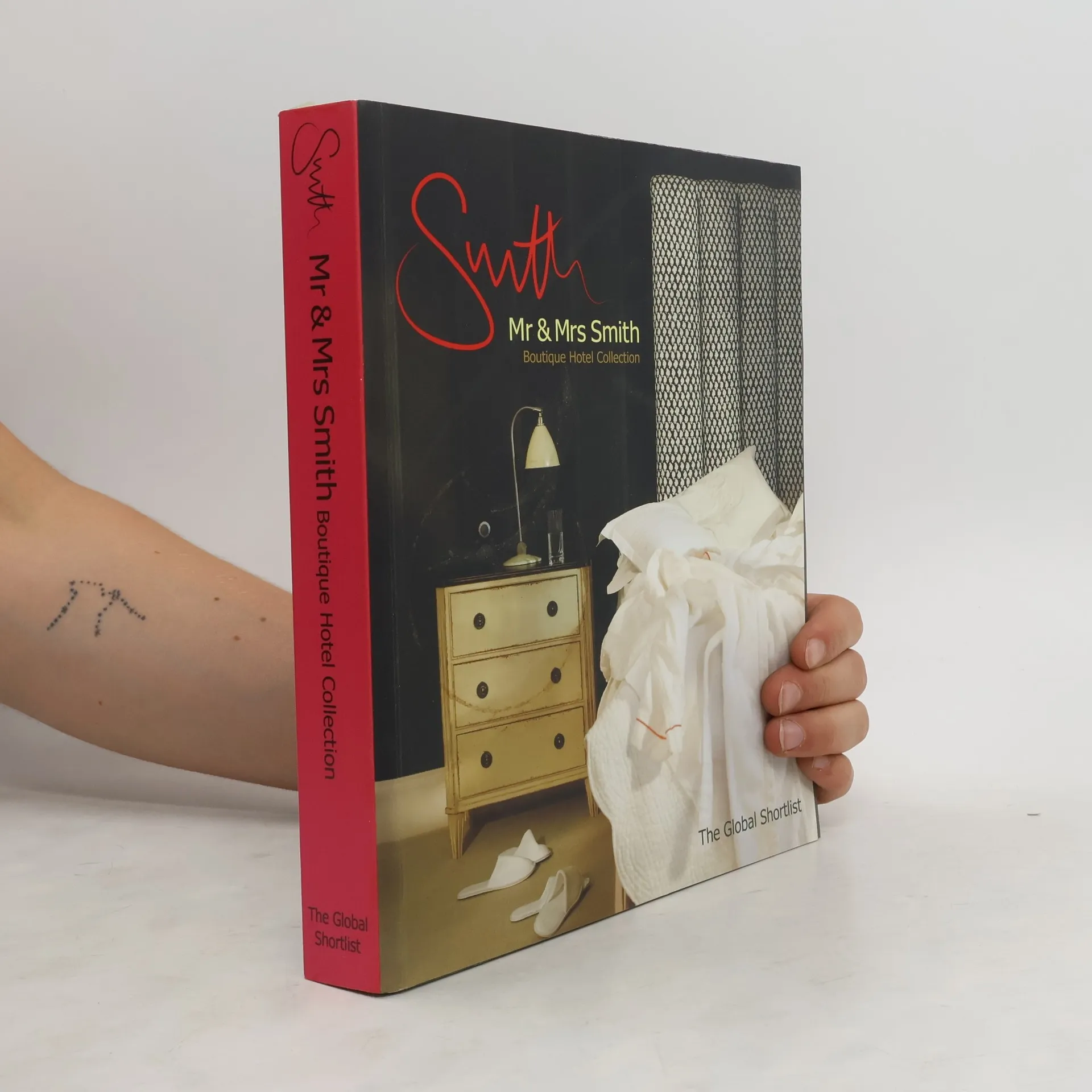 Mr. and Mrs. Smith Boutique Hotel Collection | Book | Hardcover | Lucy Fennings | EN