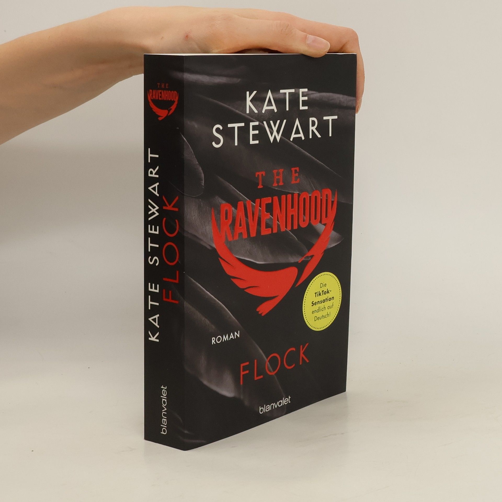 Kate Stewart The Ravenhood - Flock