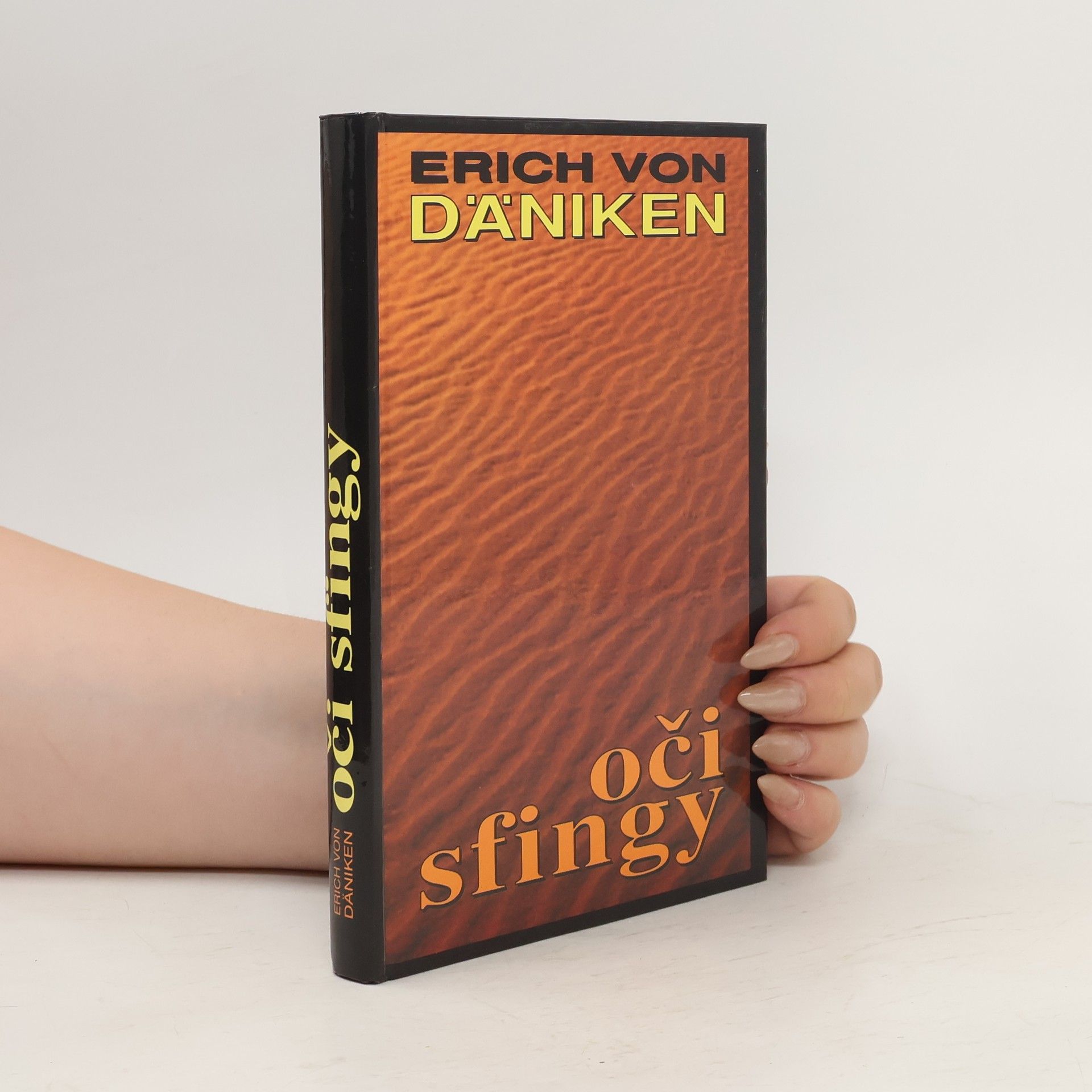 Erich von Däniken Oči sfingy
