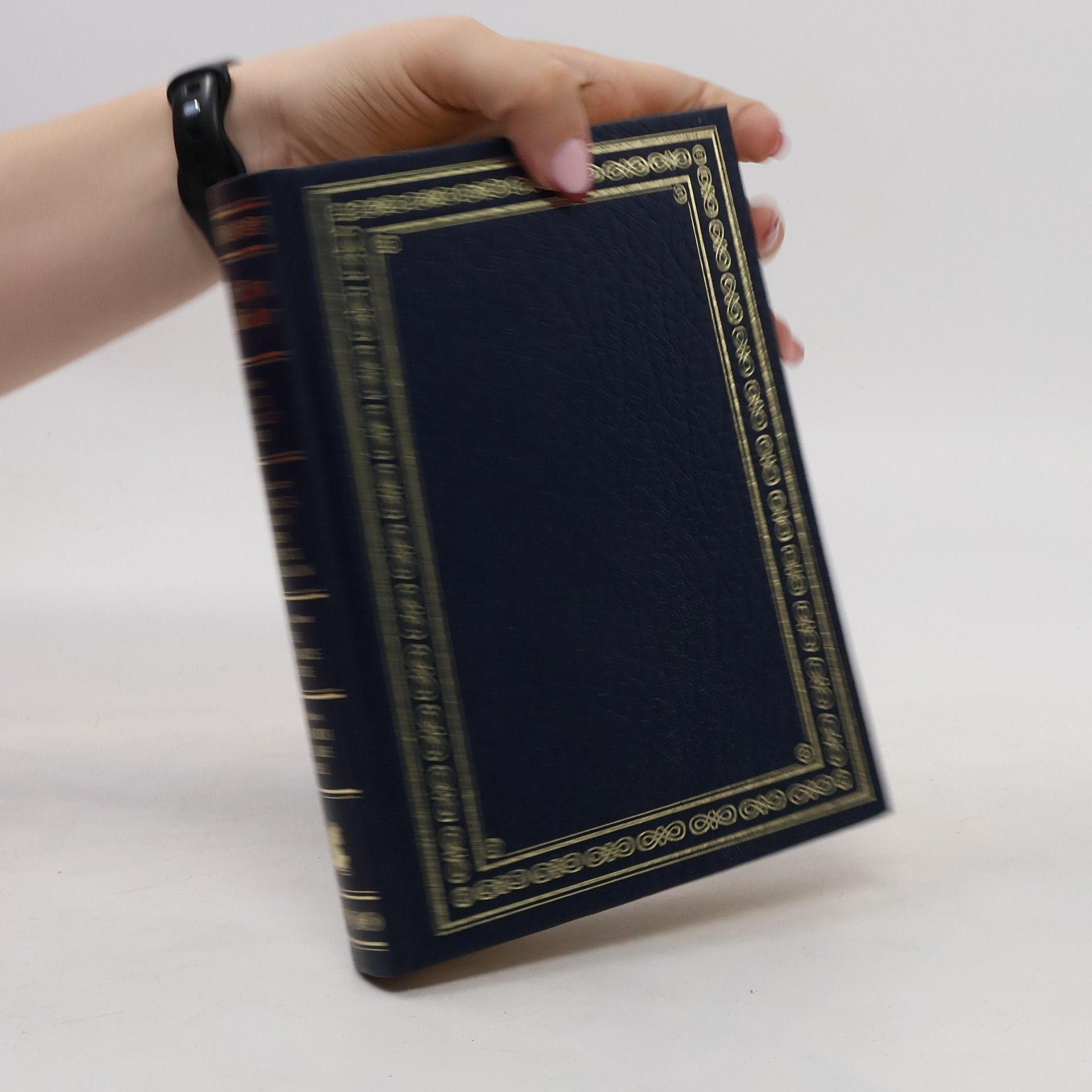 kolektiv Reader's-Digest-Auswahlbücher. Niemand wird dich finden. Die unfreiwilligen reisen des Putti Eichelbaum. Die Schwarze bestie. Und Doch singt die Amsel