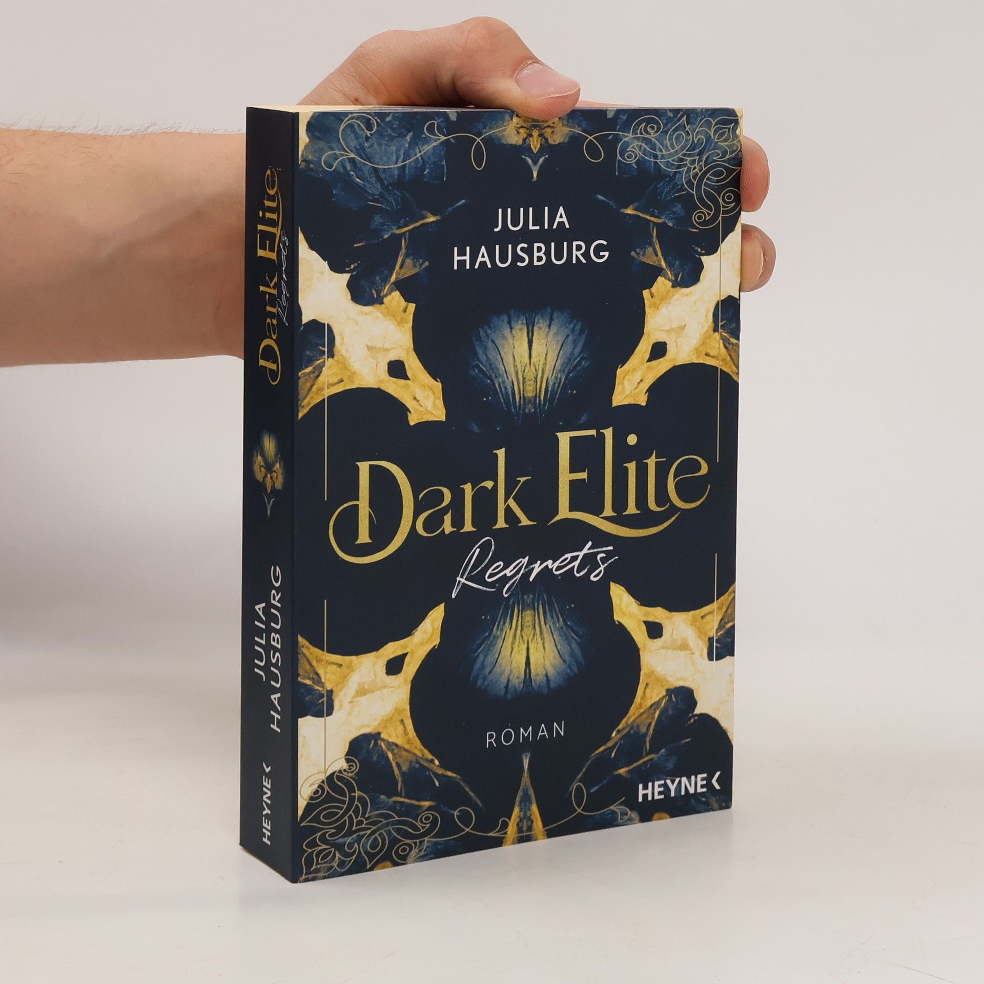 Julia Hausburg Dark Elite. Regrets