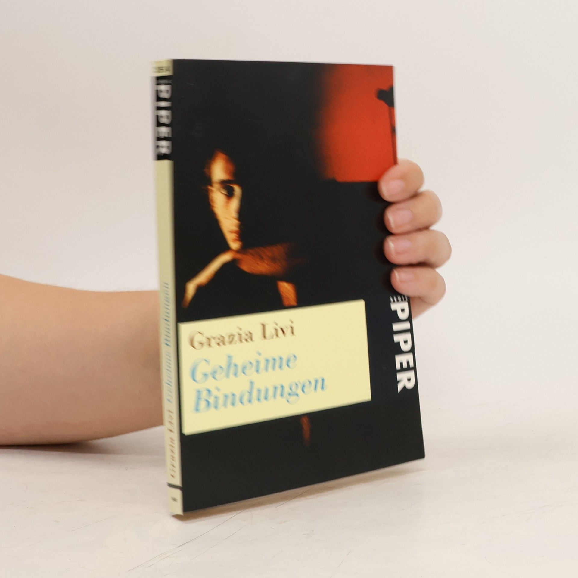 Grazia Livi Geheime Bindungen