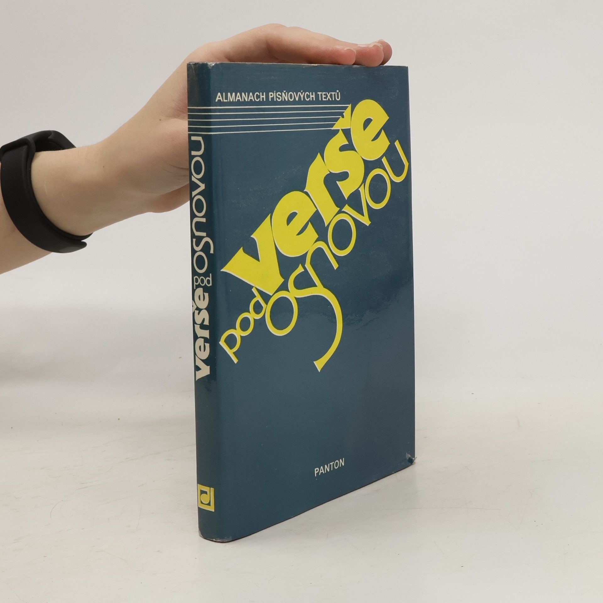 Ivo Havlů Verše pod osnovou. Almanach písňových textů