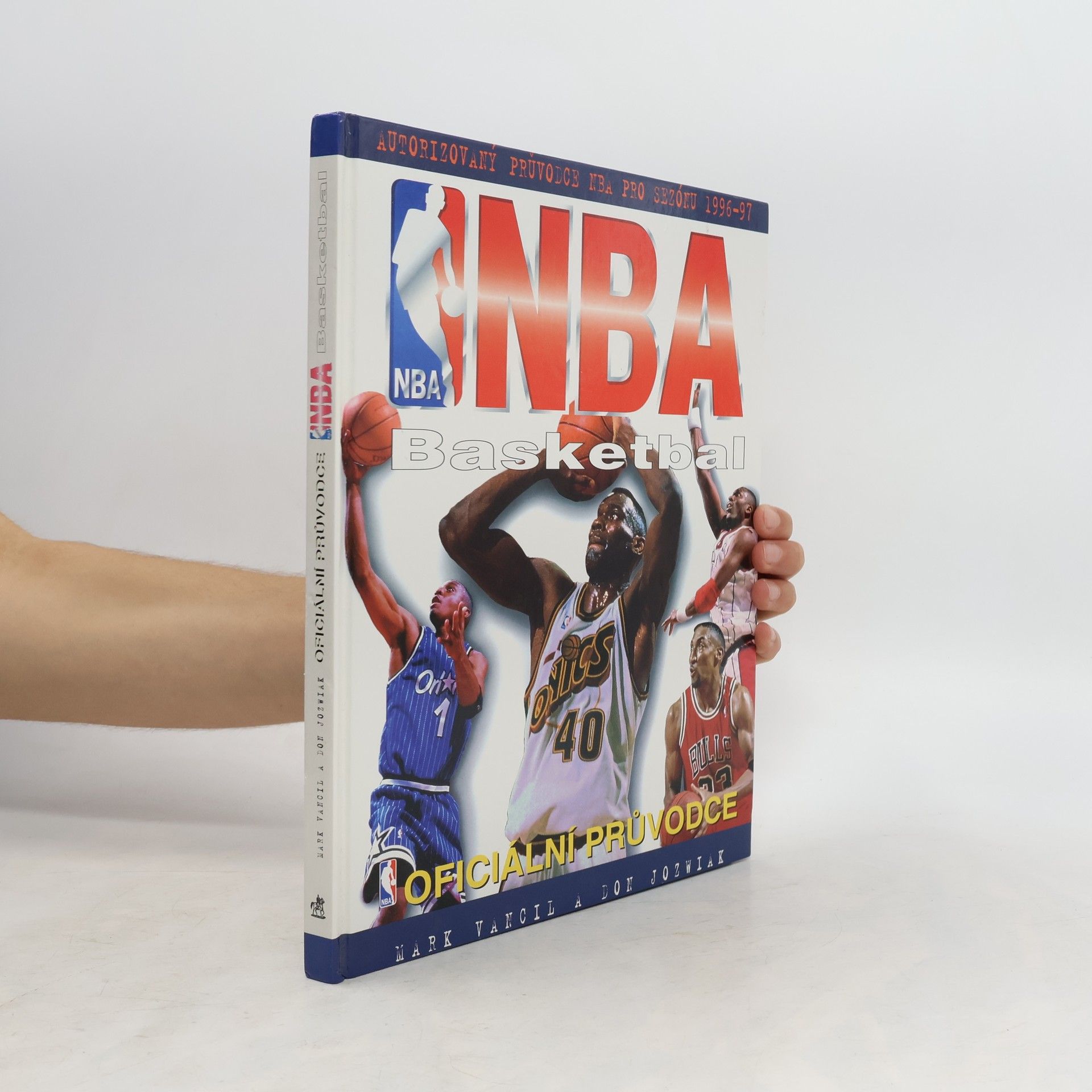 Mark Vancil NBA : basketbal: oficiální průvodce