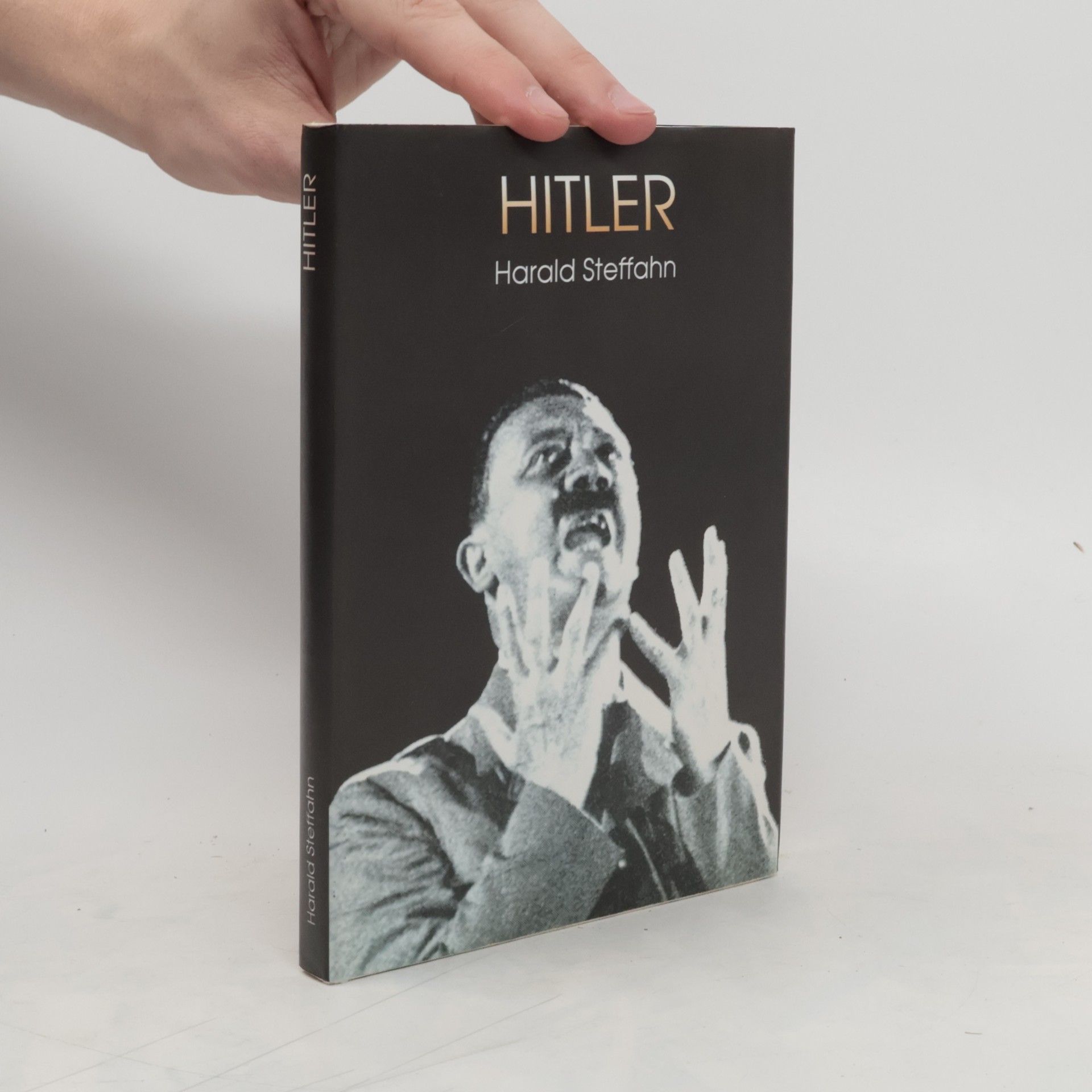 Harald Steffahn Hitler