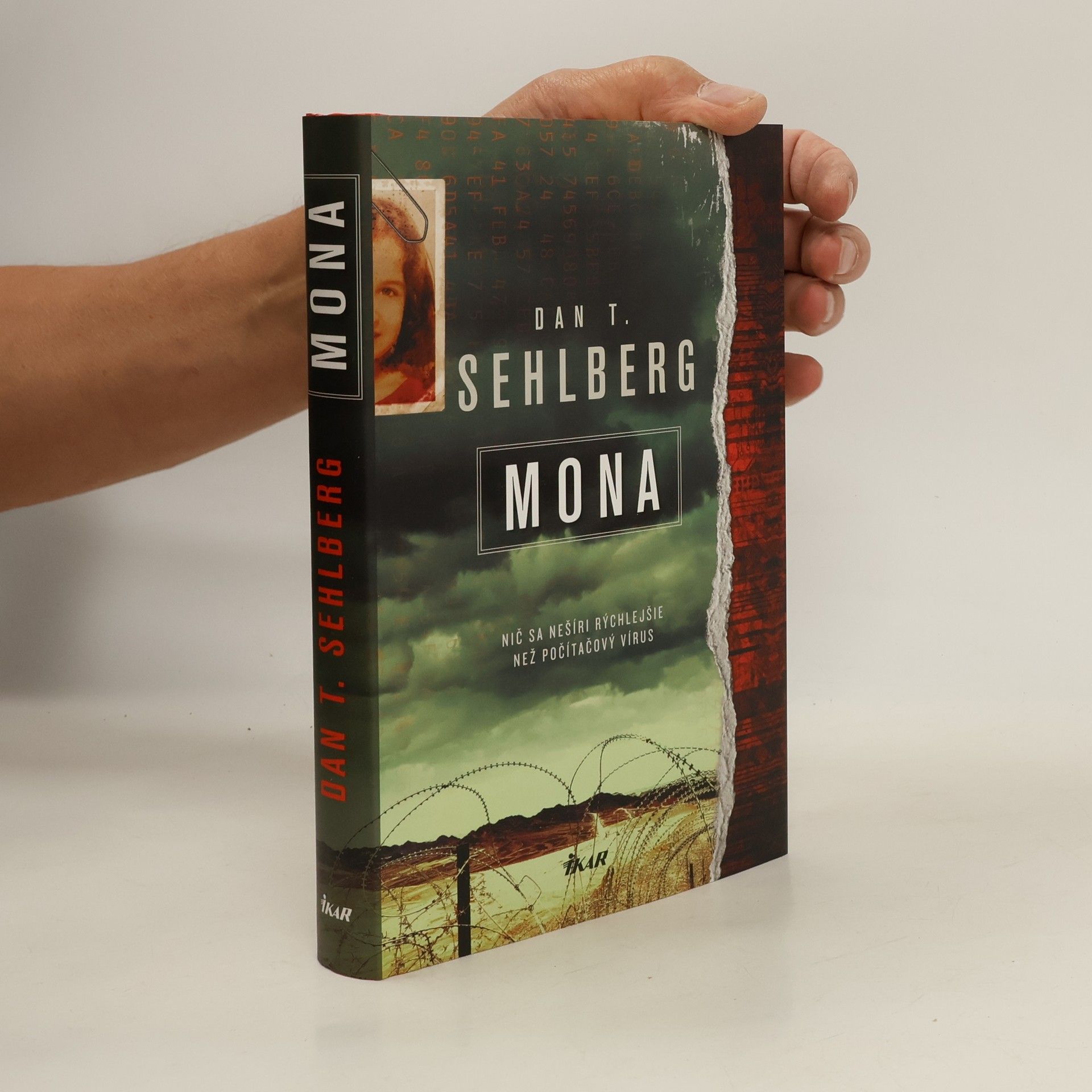Dan T. Sehlberg Mona