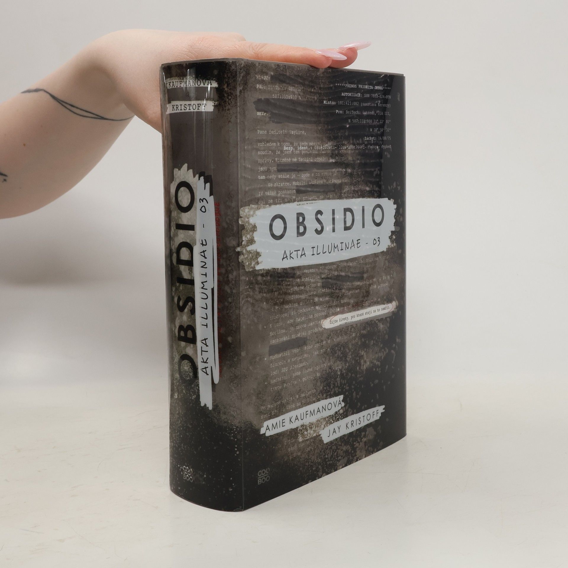 Amie Kaufman Obsidio