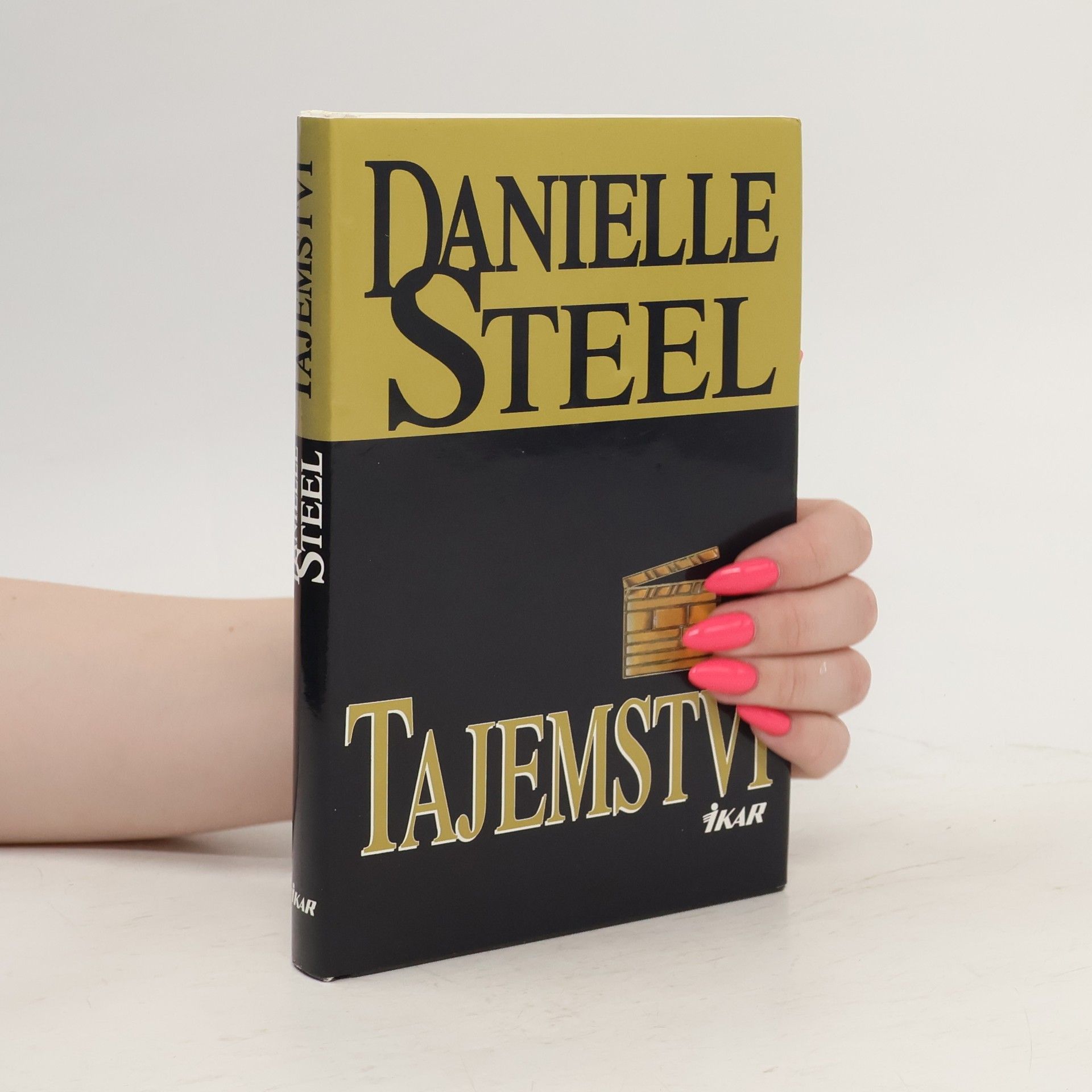 Danielle Steel Tajemství