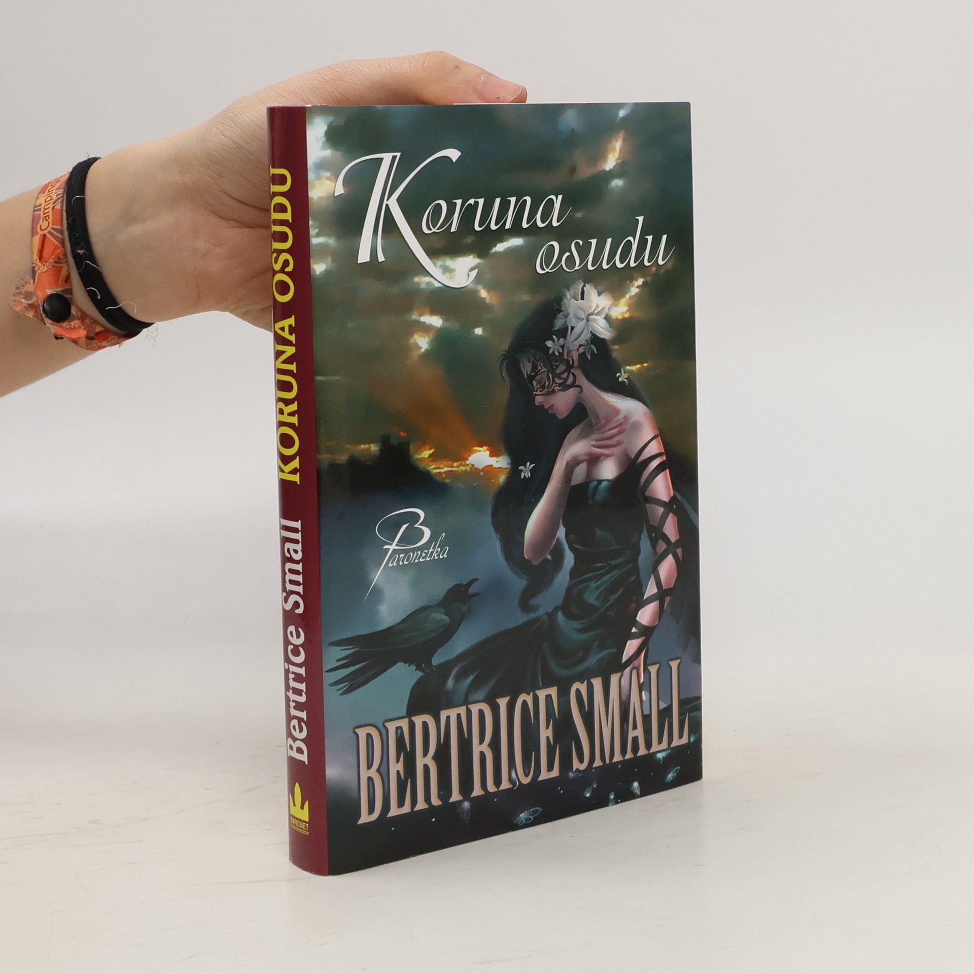 Bertrice Small Svět Hetar. Kniha 6, Koruna osudu