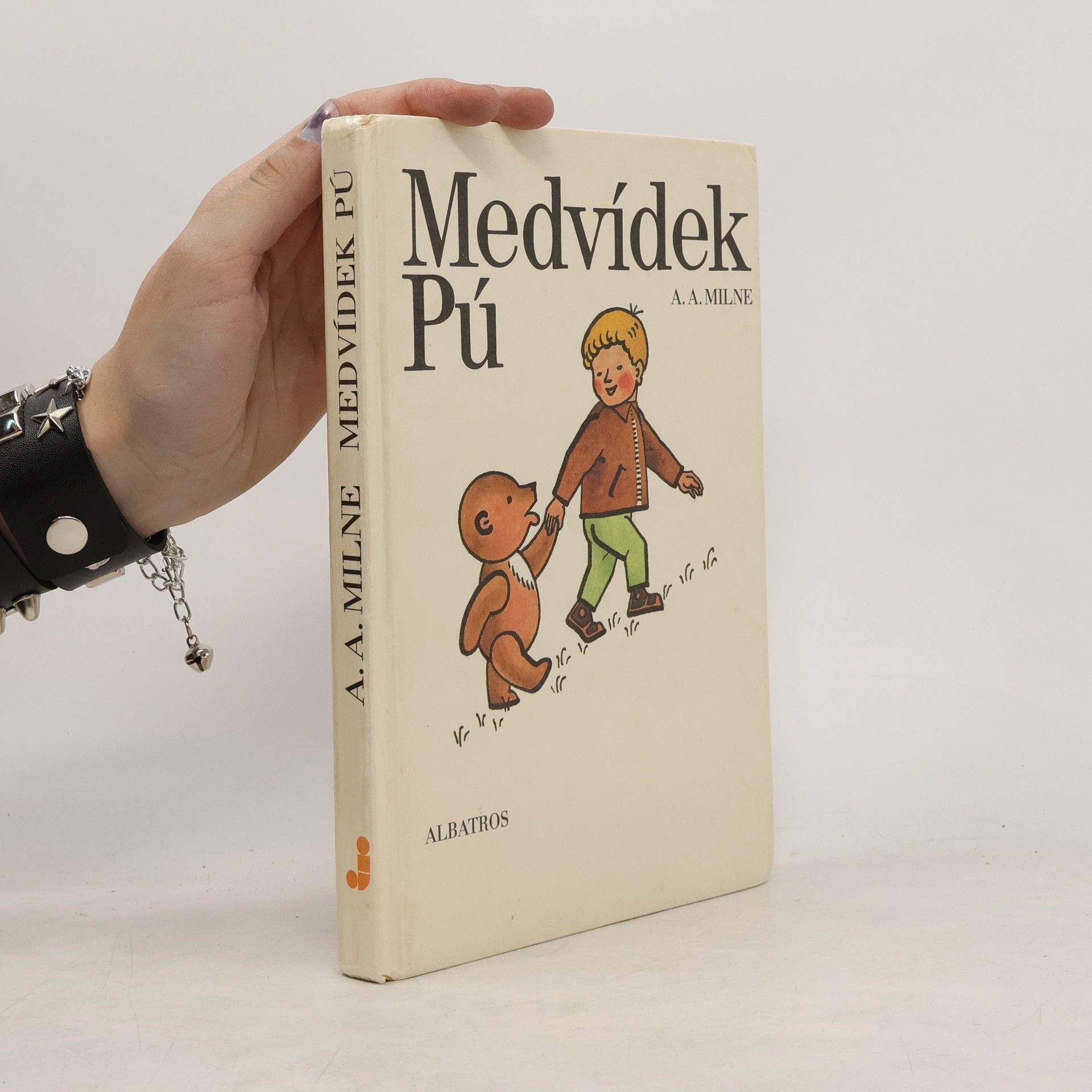 A. A. Milne Medvídek Pú
