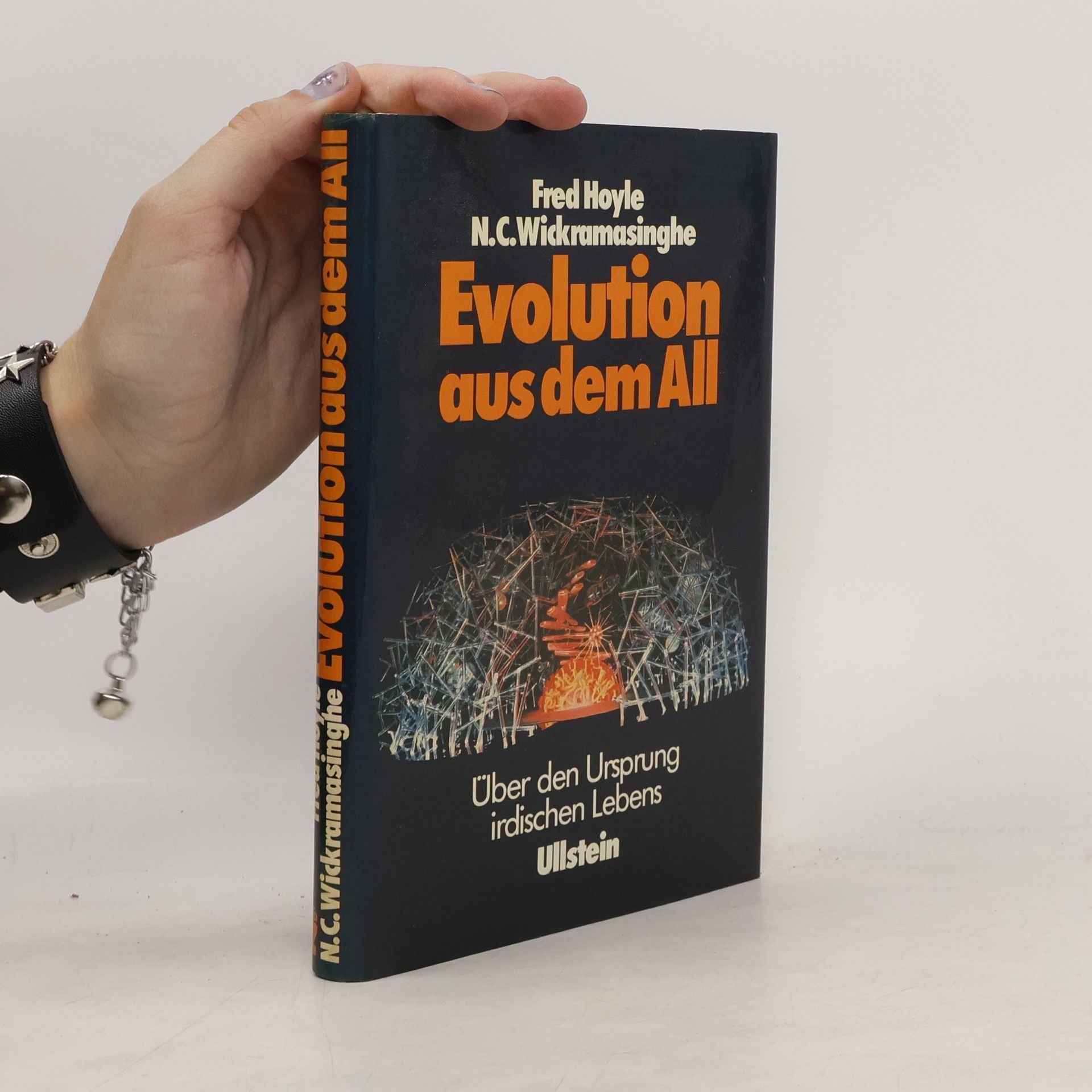 Fred Hoyle Evolution aus dem Weltraum