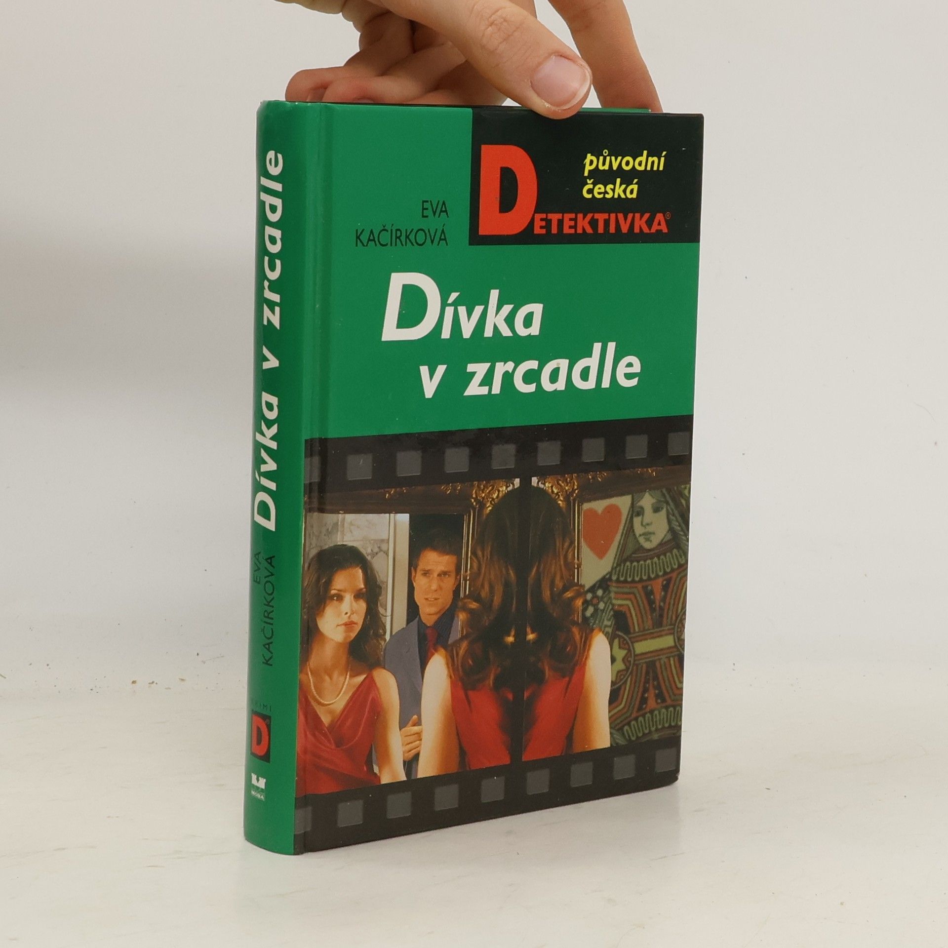 Kačírková Eva Dívka v zrcadle