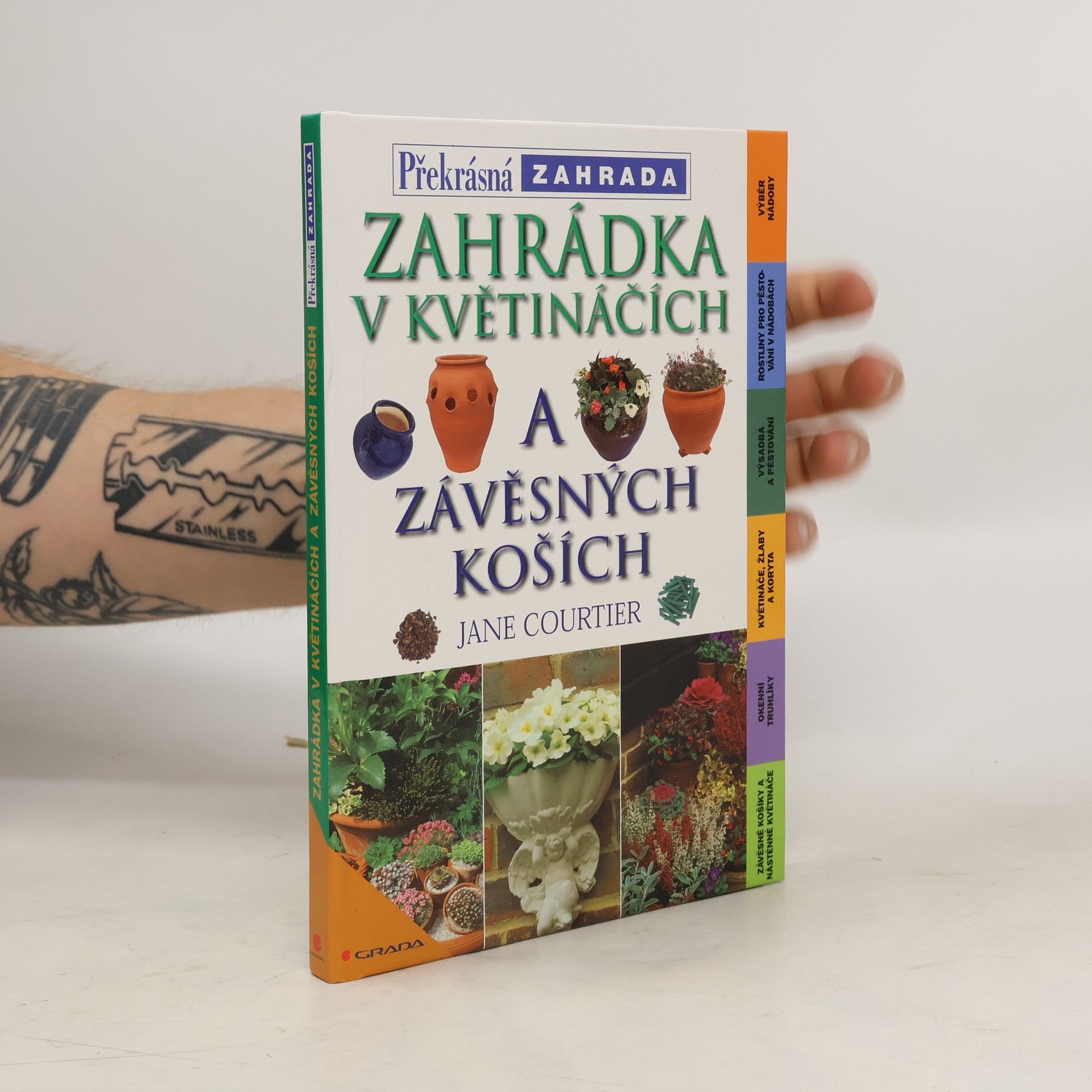 Jane Courtier Zahrádka v květináčích a závěsných koších
