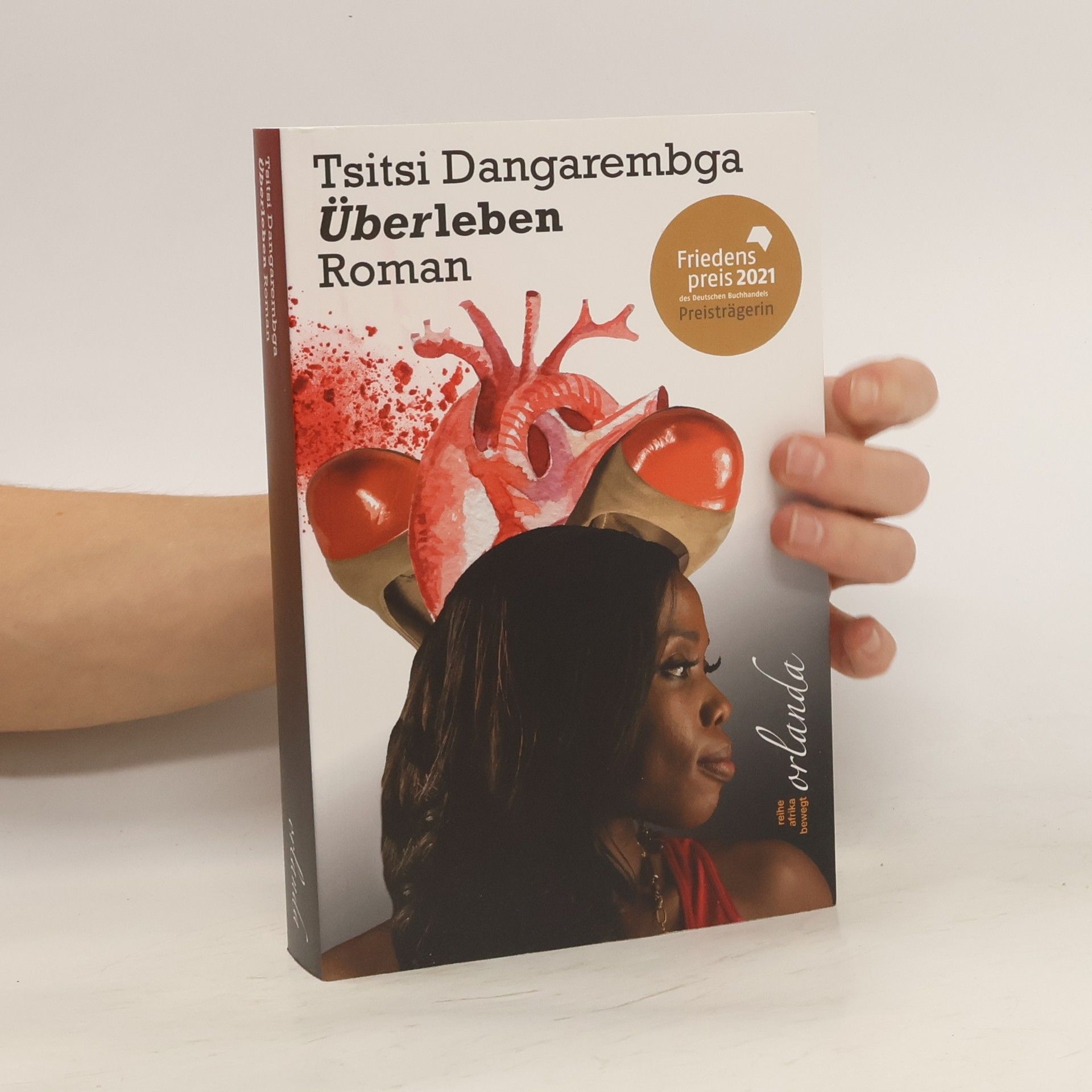 Tsitsi Dangarembga Überleben