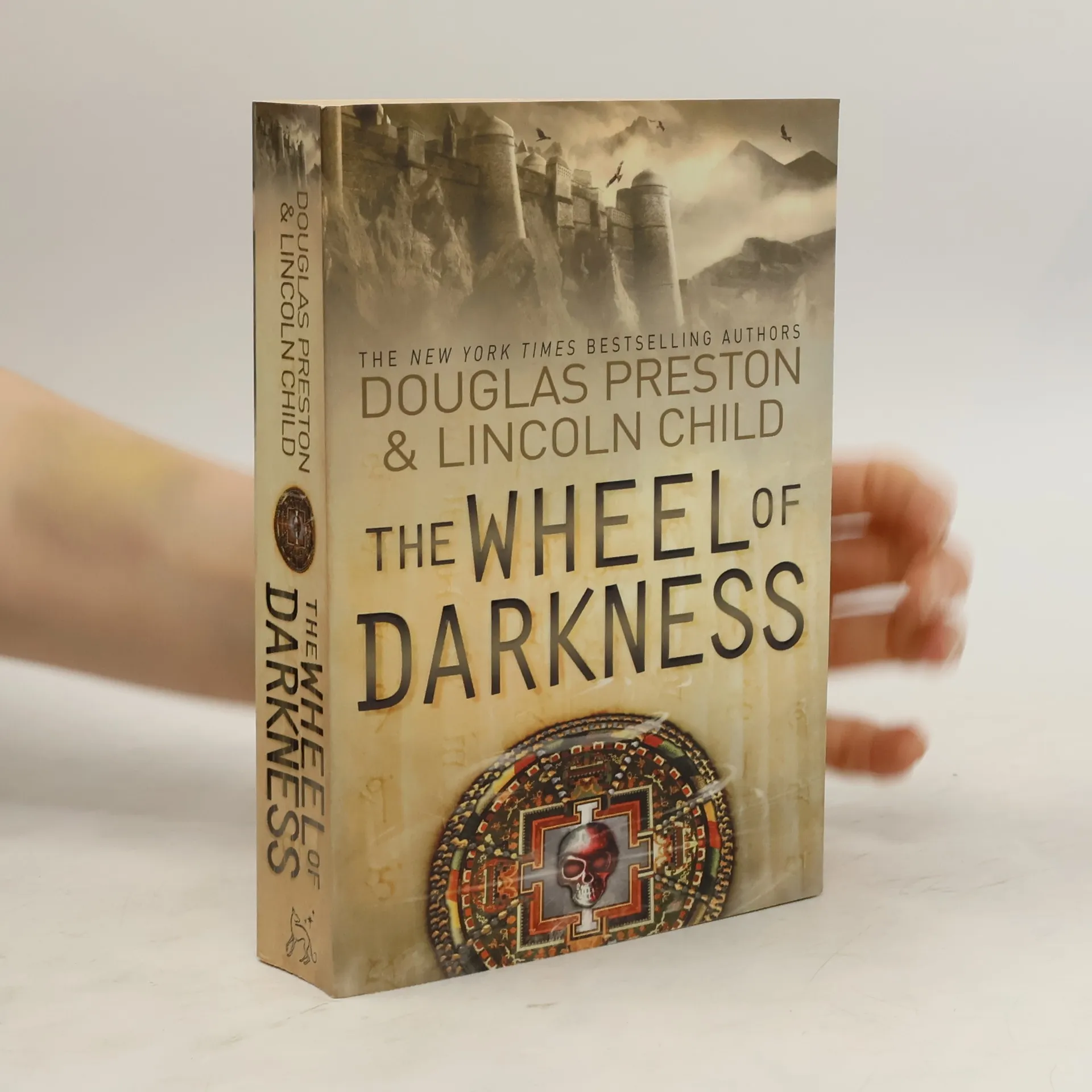 The Wheel of Darkness | Book | Paperback | Lincoln Child | EN